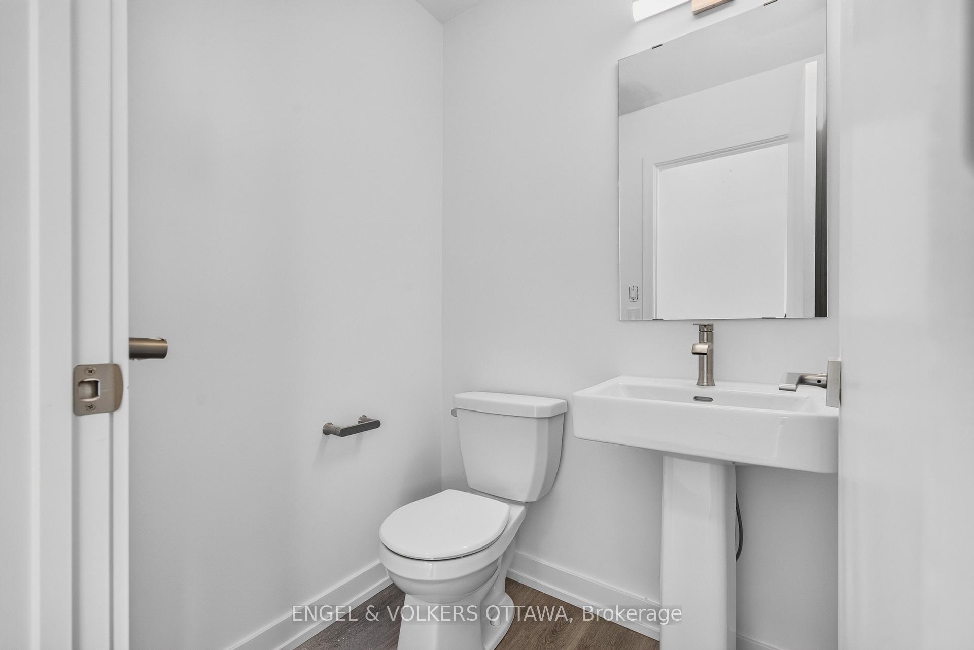 Photo 16 of 227 Stardust Private, Ottawa, Leitrim — HOMEH