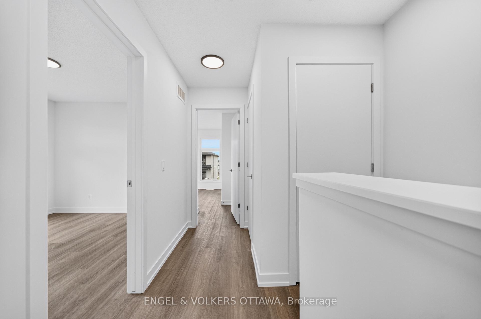 Photo 19 of 227 Stardust Private, Ottawa, Leitrim — HOMEH