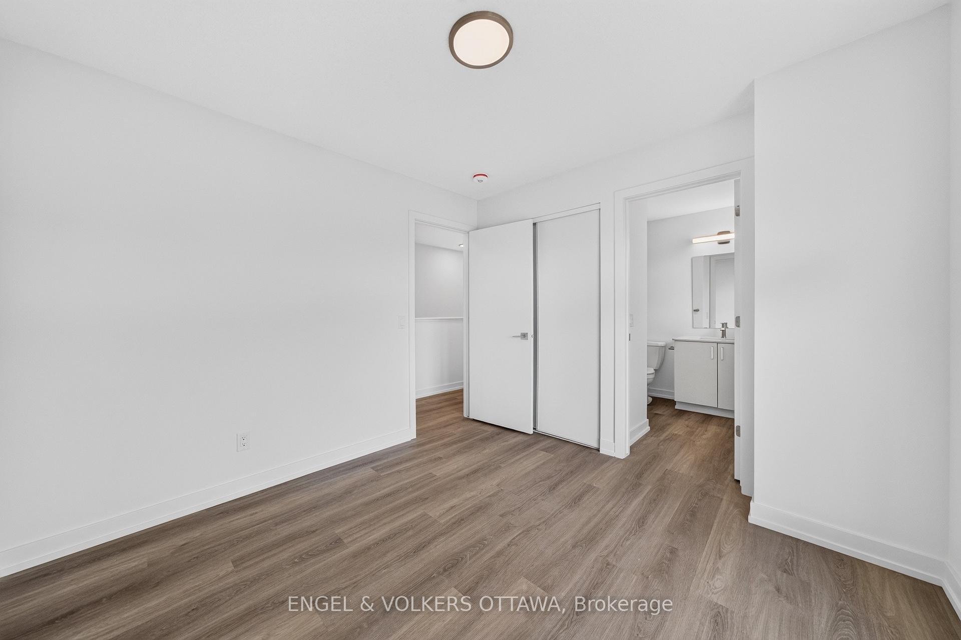 Photo 26 of 227 Stardust Private, Ottawa, Leitrim — HOMEH