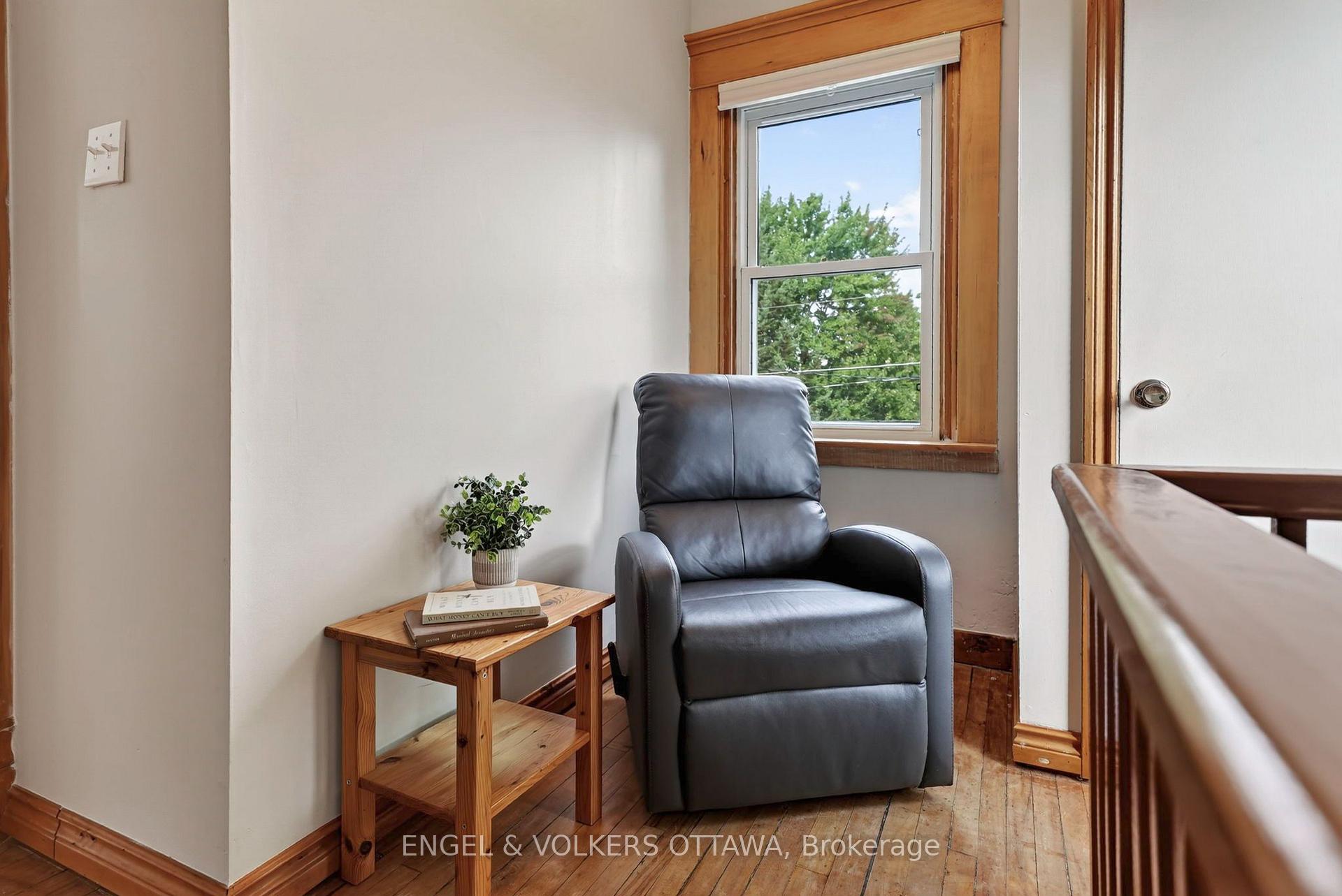 Photo 27 of 22 Peter Street, North Glengarry, Maxville — HOMEH