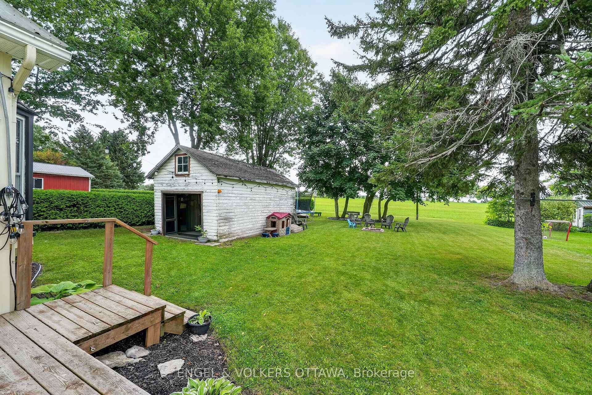 Photo 44 of 22 Peter Street, North Glengarry, Maxville — HOMEH