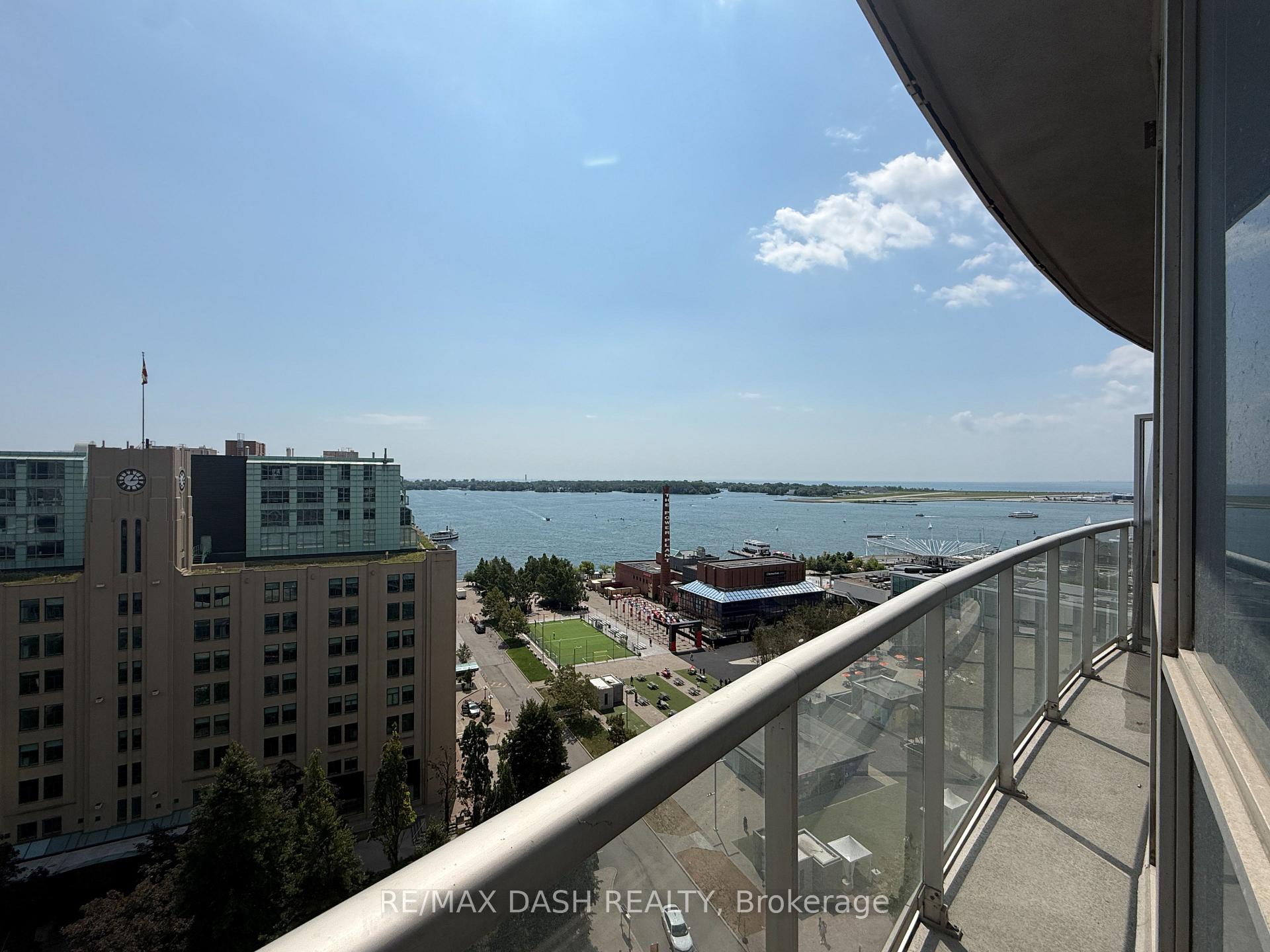 Photo 9 of Unit 1506, 208 Queens Quay W, Toronto, Waterfront Communities — HOMEH
