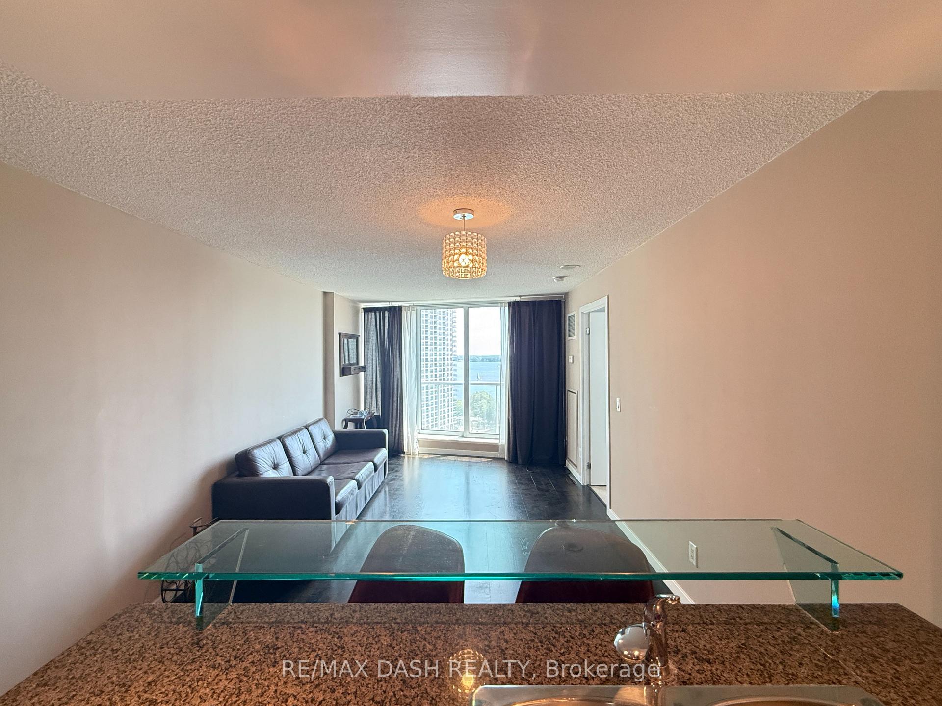 Photo 19 of Unit 1506, 208 Queens Quay W, Toronto, Waterfront Communities — HOMEH