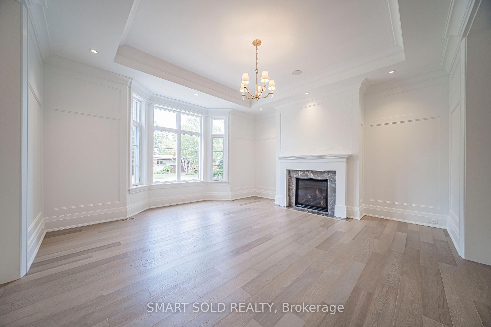 Photo 13 of 9 Saintfield Avenue, North York, Bridle Path-Sunnybrook-York Mills — HOMEH