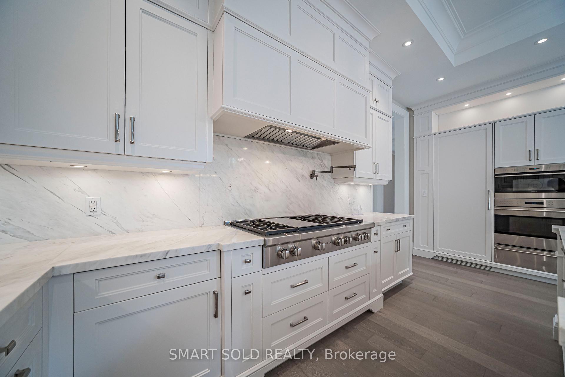 Photo 22 of 9 Saintfield Avenue, North York, Bridle Path-Sunnybrook-York Mills — HOMEH