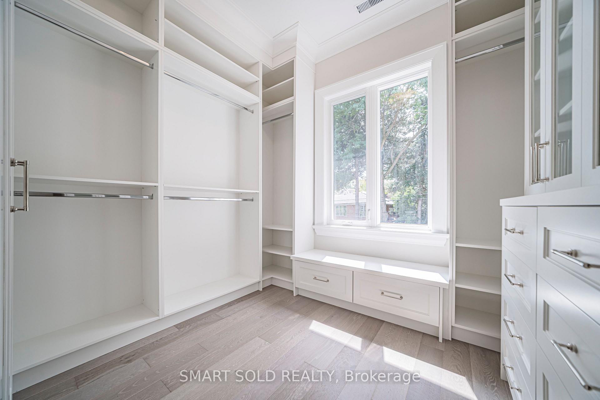 Photo 31 of 9 Saintfield Avenue, North York, Bridle Path-Sunnybrook-York Mills — HOMEH