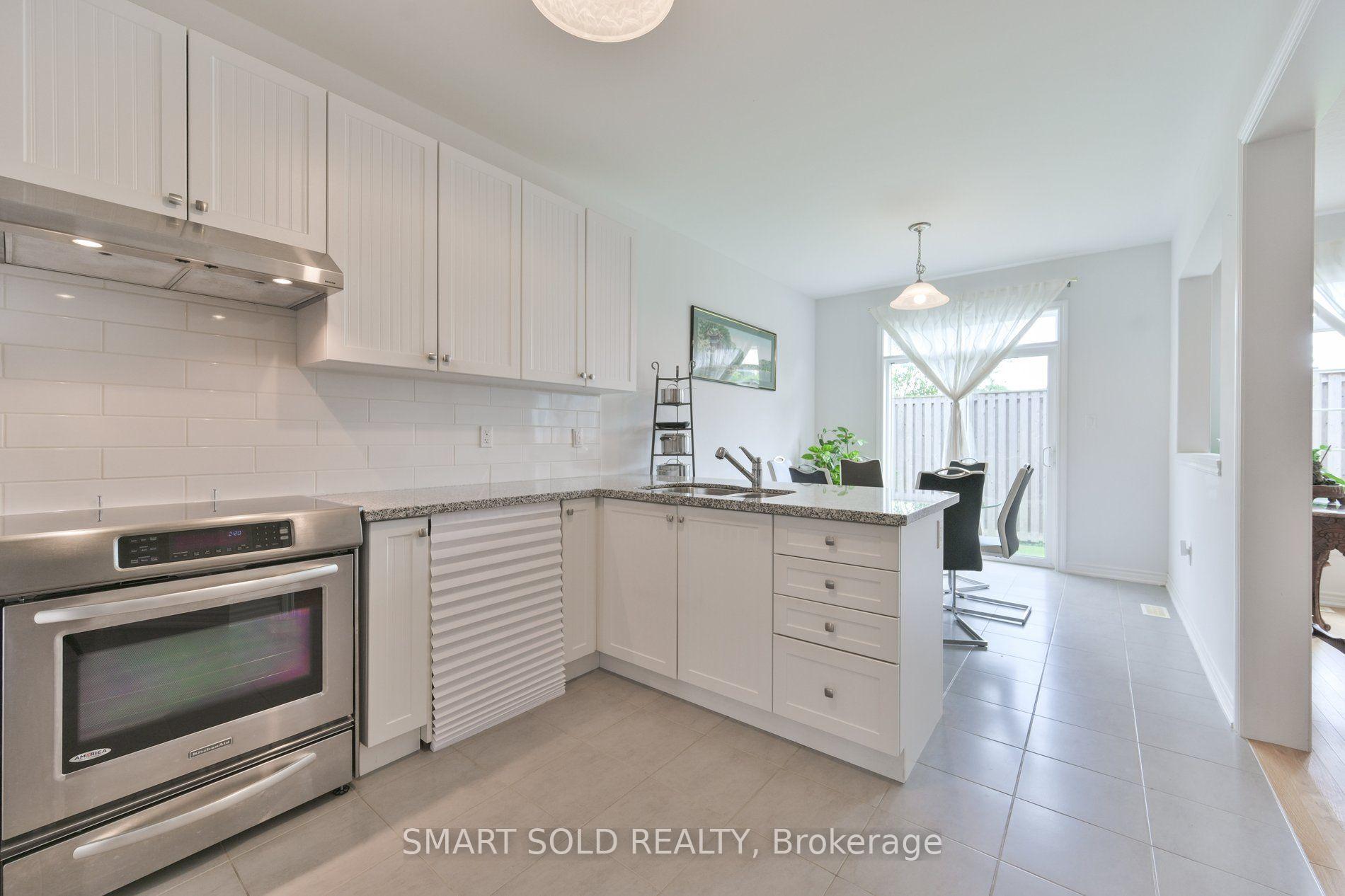 Photo 5 of 51 Bramsey Street, Georgina, Sutton & Jackson's Point — HOMEH