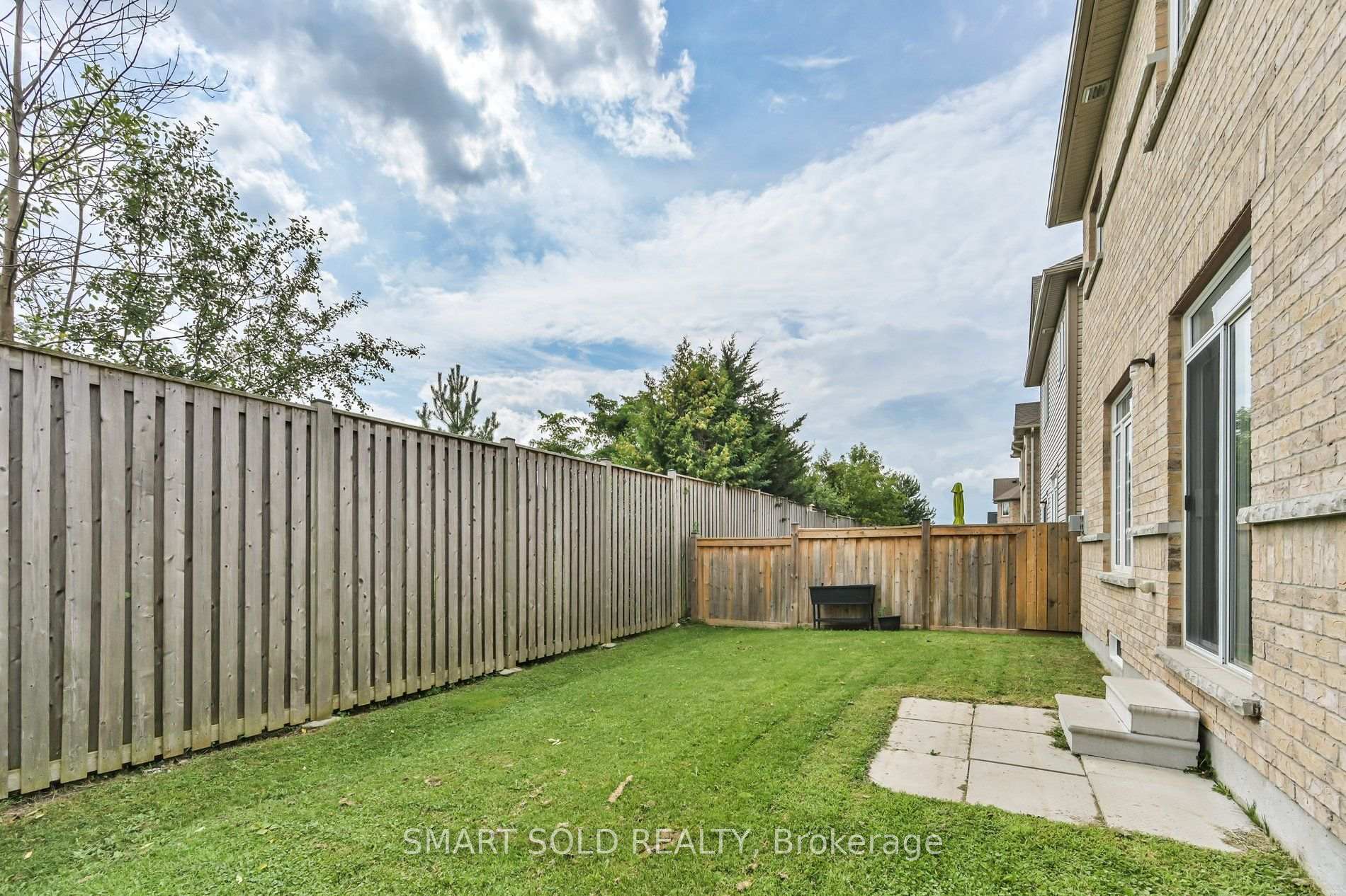 Photo 25 of 51 Bramsey Street, Georgina, Sutton & Jackson's Point — HOMEH