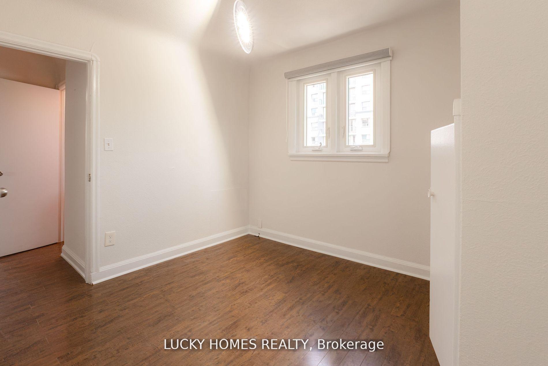 Photo 19 of 157 Centre Street S, Oshawa, Central — HOMEH