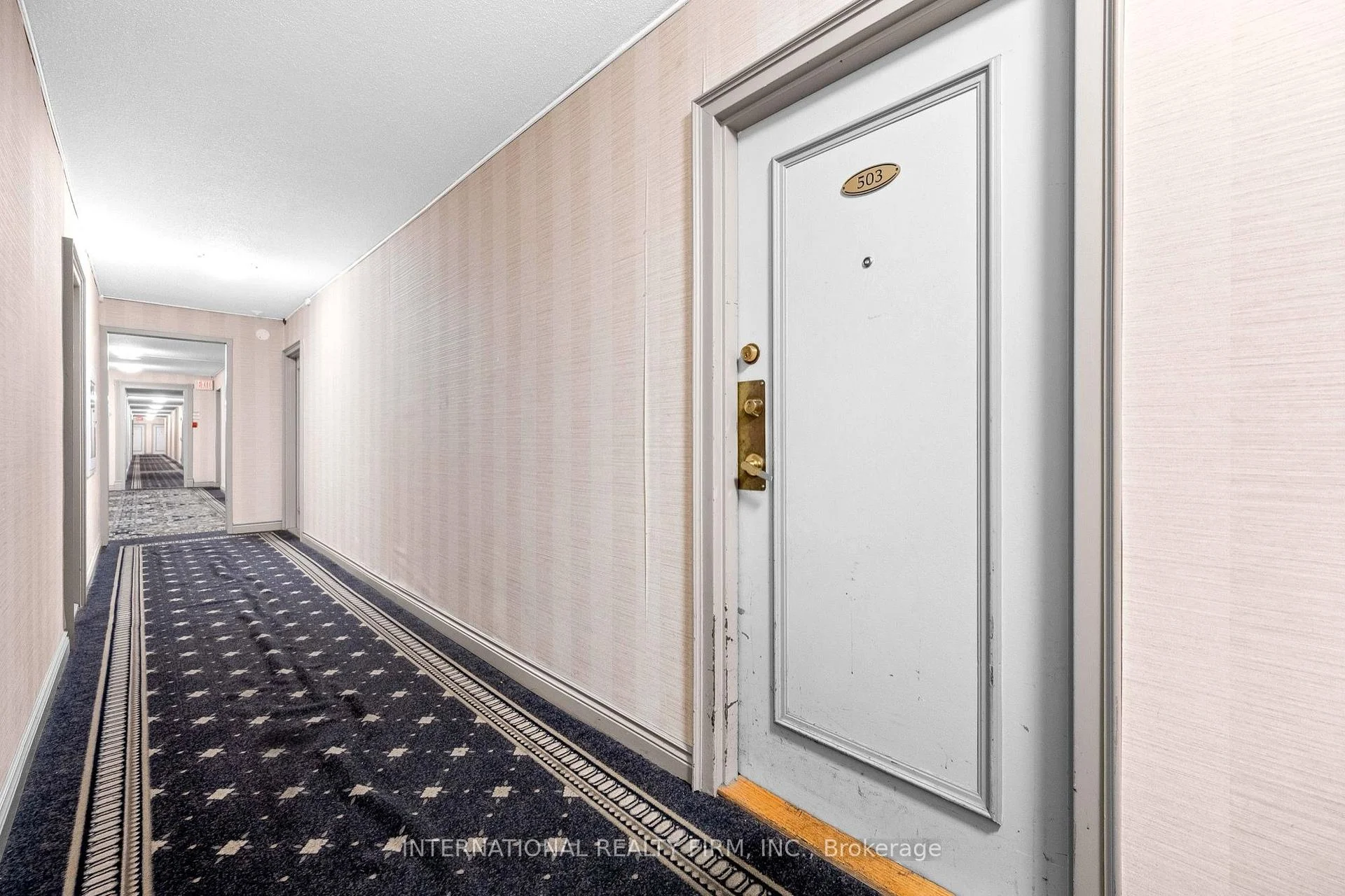 Photo of Unit 503, 75 Emmett Avenue