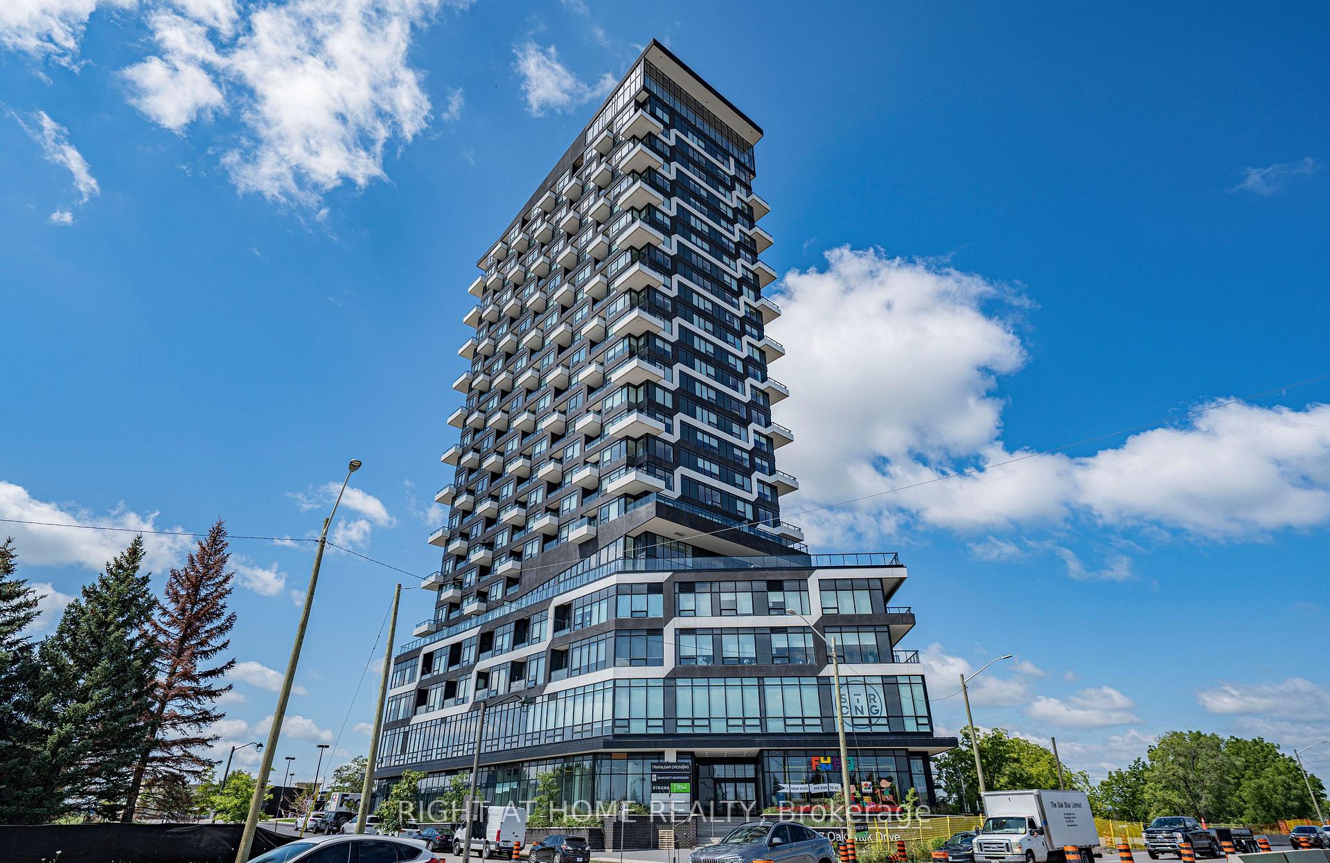 Photo 2 of Unit 1208, 297 Oak Walk Drive, Oakville, River Oaks — HOMEH