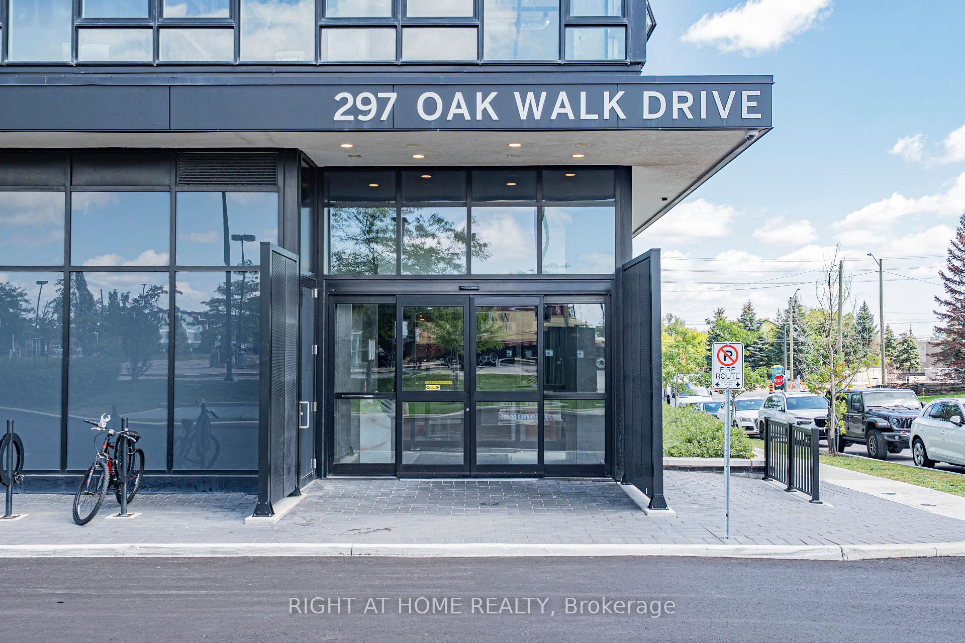 Photo 3 of Unit 1208, 297 Oak Walk Drive, Oakville, River Oaks — HOMEH