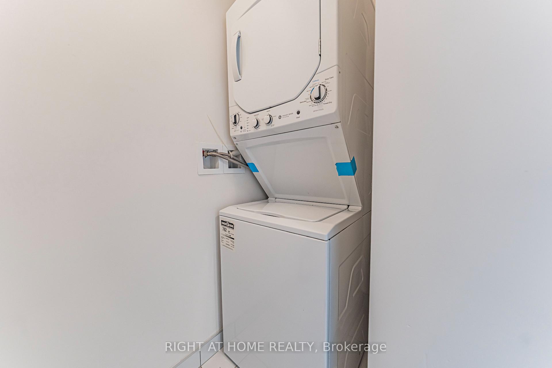 Photo 23 of Unit 1208, 297 Oak Walk Drive, Oakville, River Oaks — HOMEH
