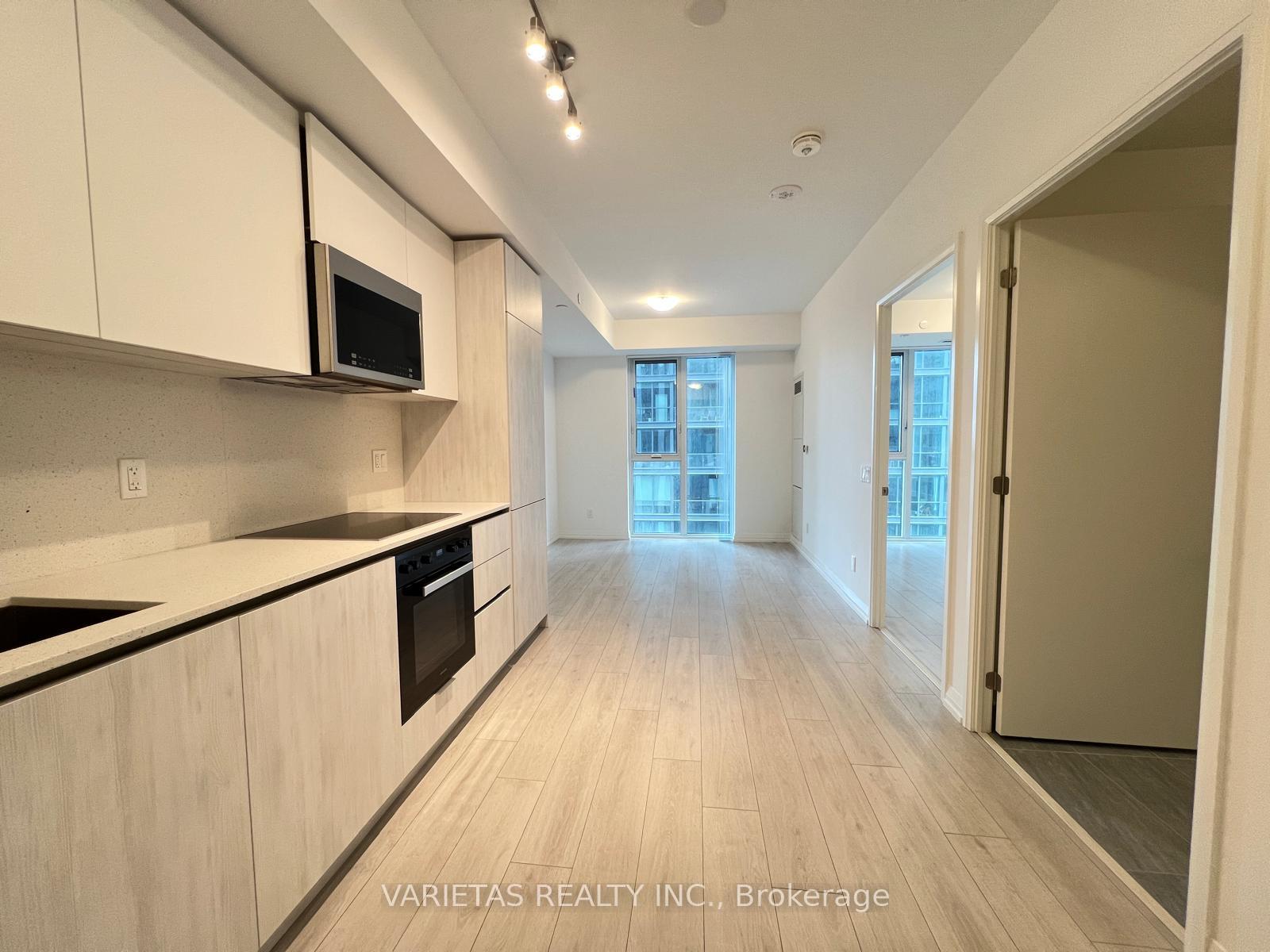 Photo 6 of Unit 1919, 400 King Street W, Toronto, Waterfront Communities — HOMEH