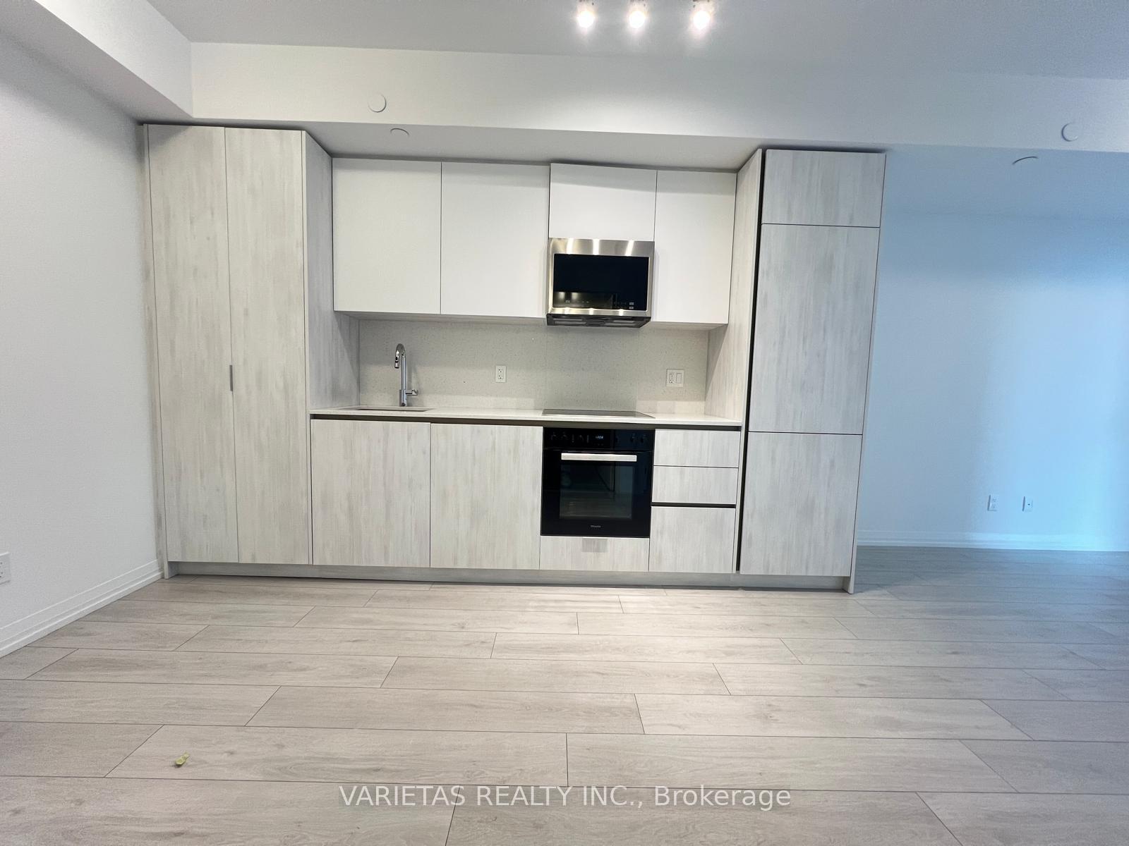 Photo 7 of Unit 1919, 400 King Street W, Toronto, Waterfront Communities — HOMEH