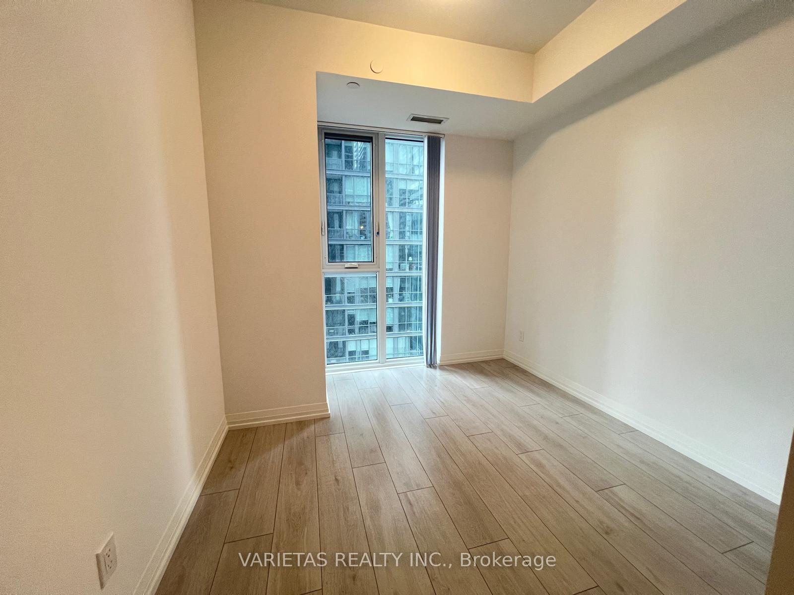 Photo 18 of Unit 1919, 400 King Street W, Toronto, Waterfront Communities — HOMEH
