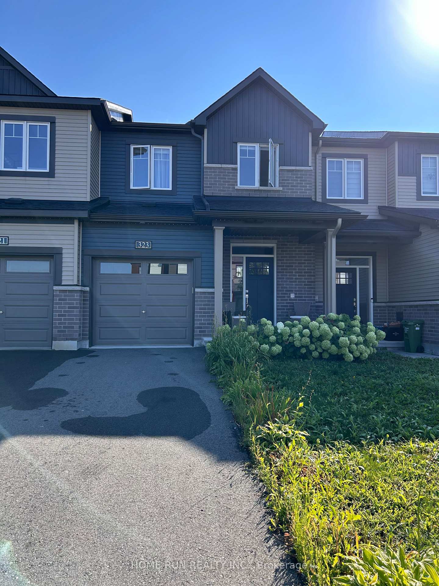 Photo 1 of 323 Blossom Pass Terrace, Ottawa, Avalon East — HOMEH