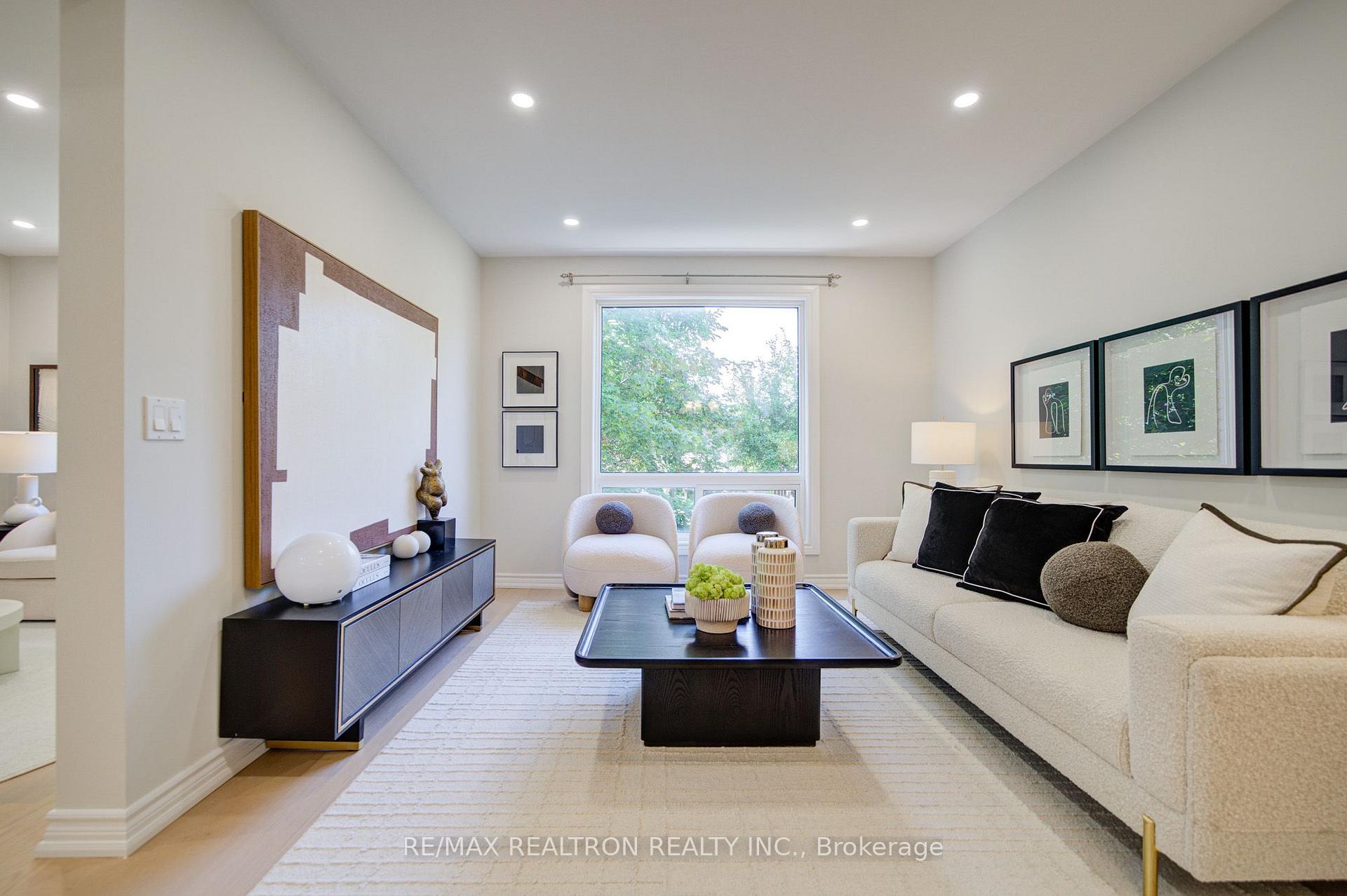 Photo 7 of 26 Mercer Crescent, Markham, Raymerville — HOMEH