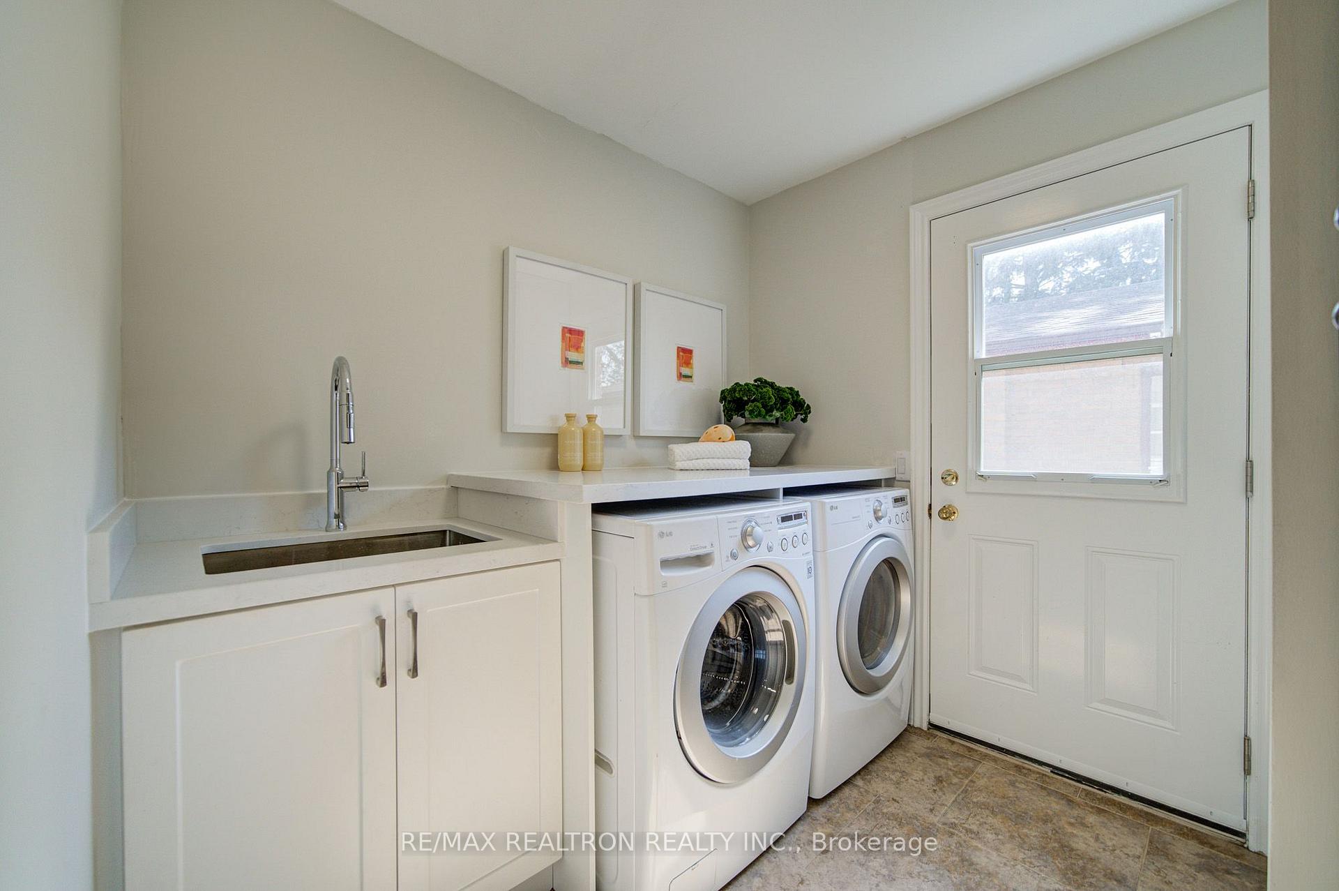 Photo 14 of 26 Mercer Crescent, Markham, Raymerville — HOMEH