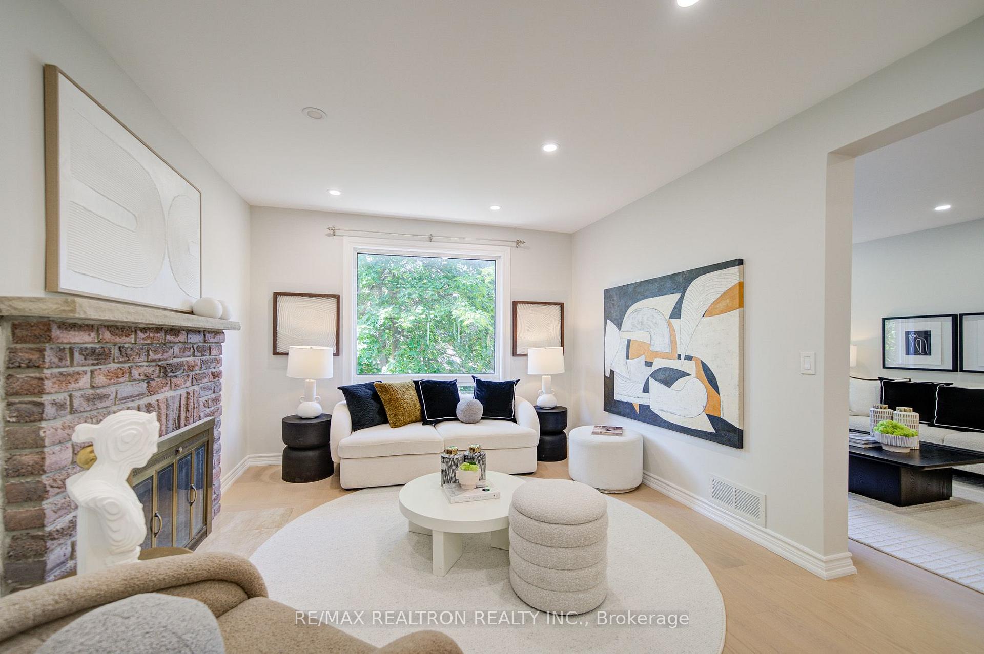 Photo 15 of 26 Mercer Crescent, Markham, Raymerville — HOMEH