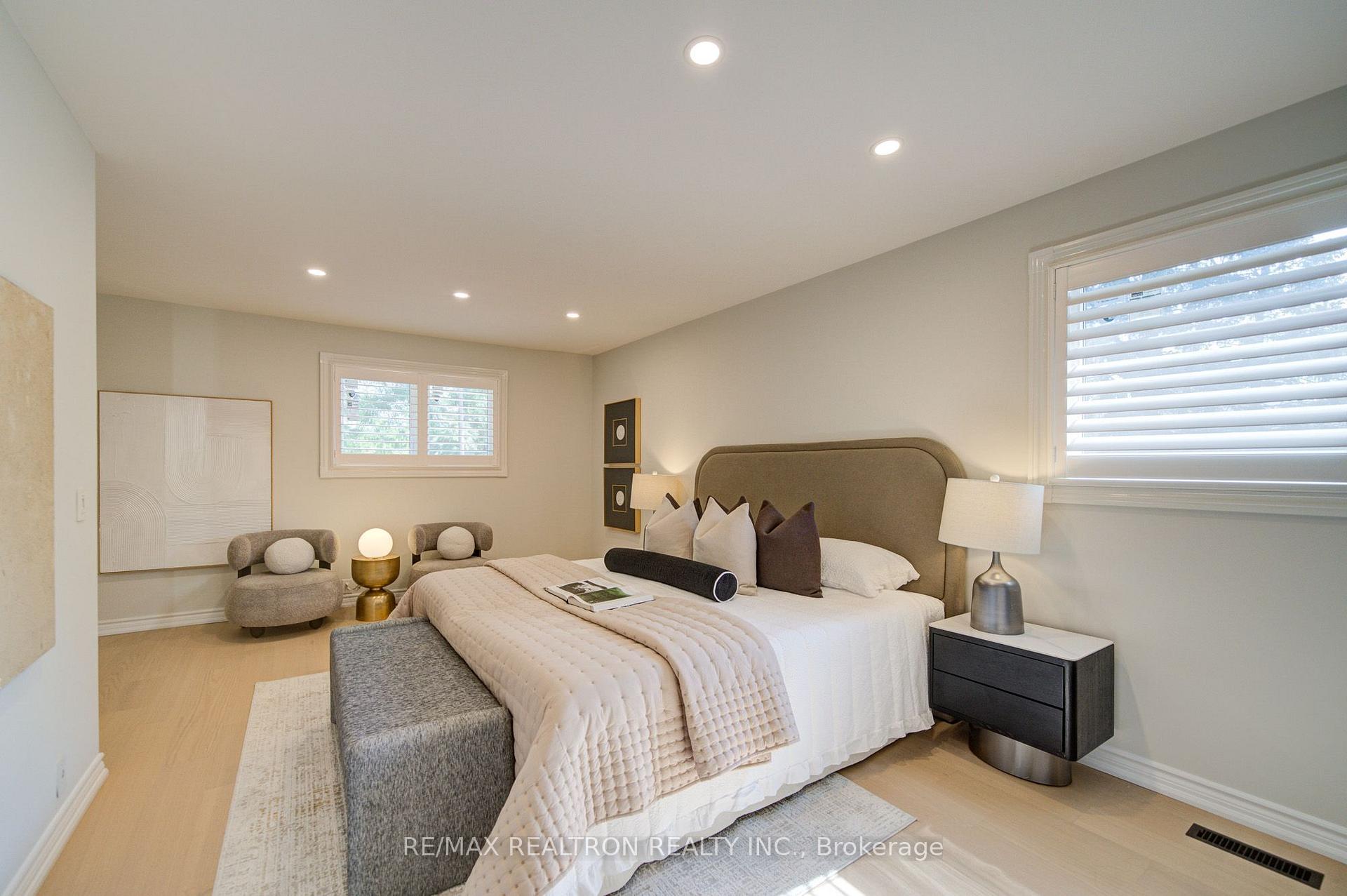 Photo 20 of 26 Mercer Crescent, Markham, Raymerville — HOMEH