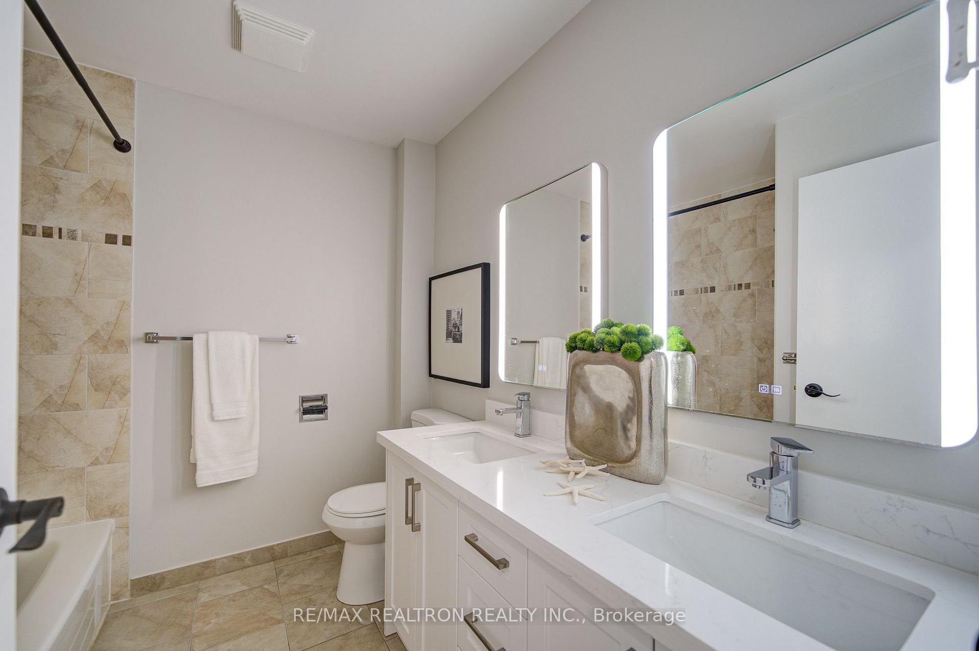 Photo 30 of 26 Mercer Crescent, Markham, Raymerville — HOMEH