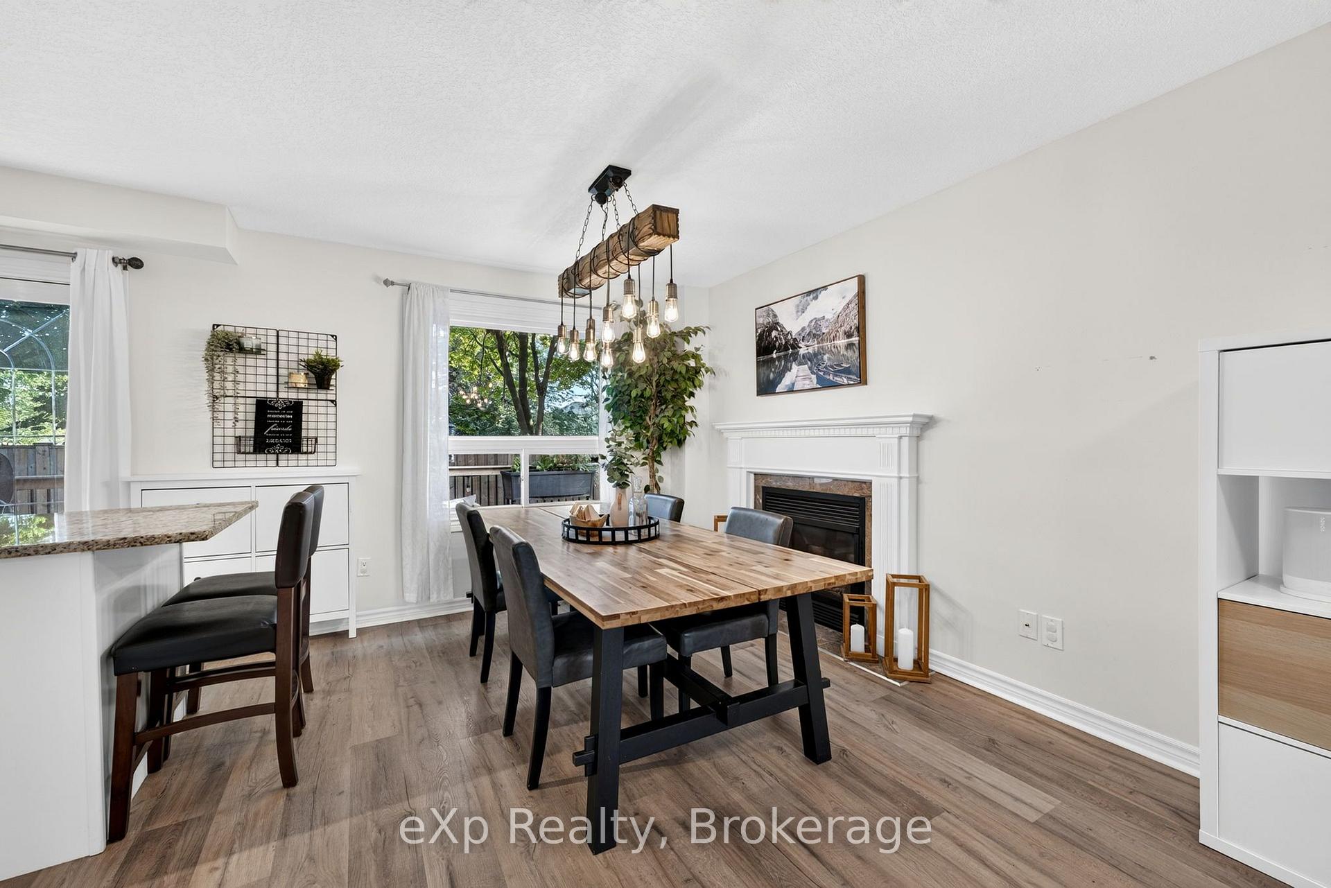 Photo 10 of 20 Edison Crescent, Stratford — HOMEH