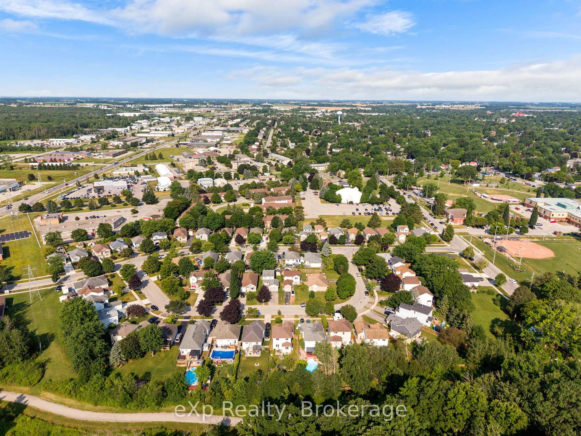 Photo 47 of 20 Edison Crescent, Stratford — HOMEH