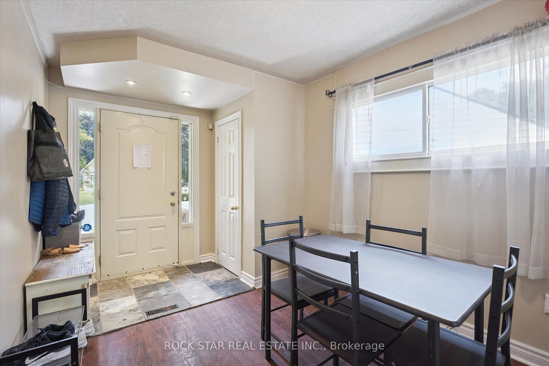 Photo 4 of 16 Beaucourt Place, Hamilton, Ainslie Wood — HOMEH