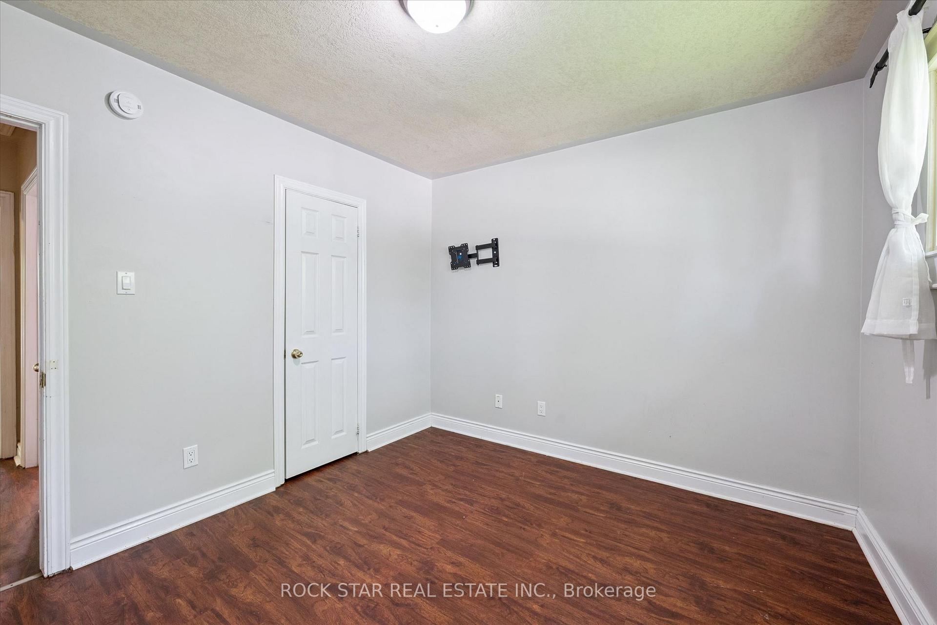 Photo 14 of 16 Beaucourt Place, Hamilton, Ainslie Wood — HOMEH