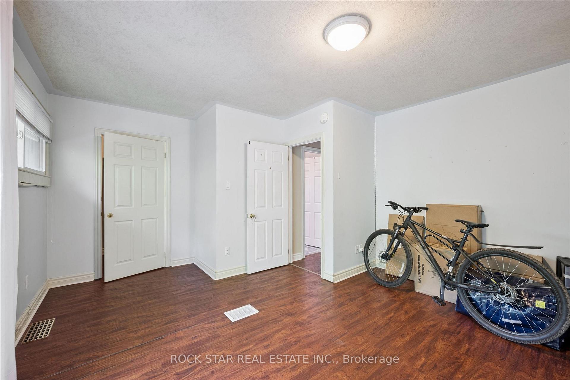 Photo 17 of 16 Beaucourt Place, Hamilton, Ainslie Wood — HOMEH