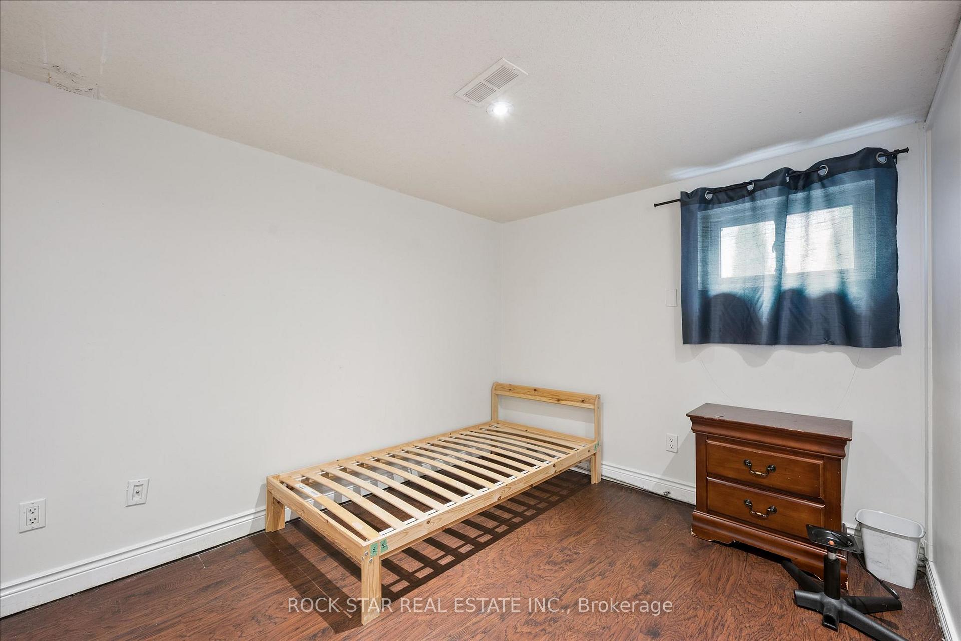 Photo 22 of 16 Beaucourt Place, Hamilton, Ainslie Wood — HOMEH