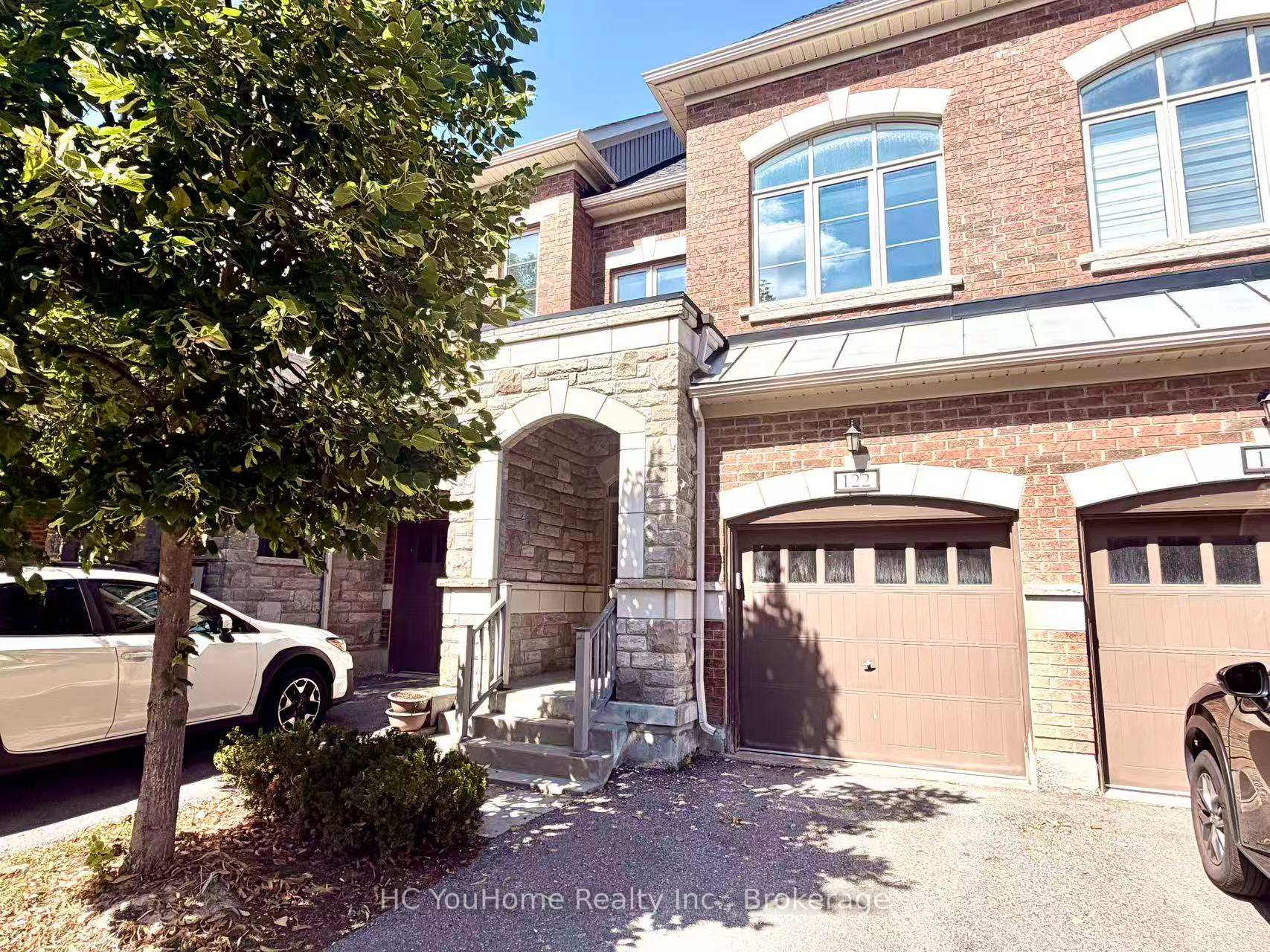 Photo of Unit 122, 1331 Major Mackenzie Drive W