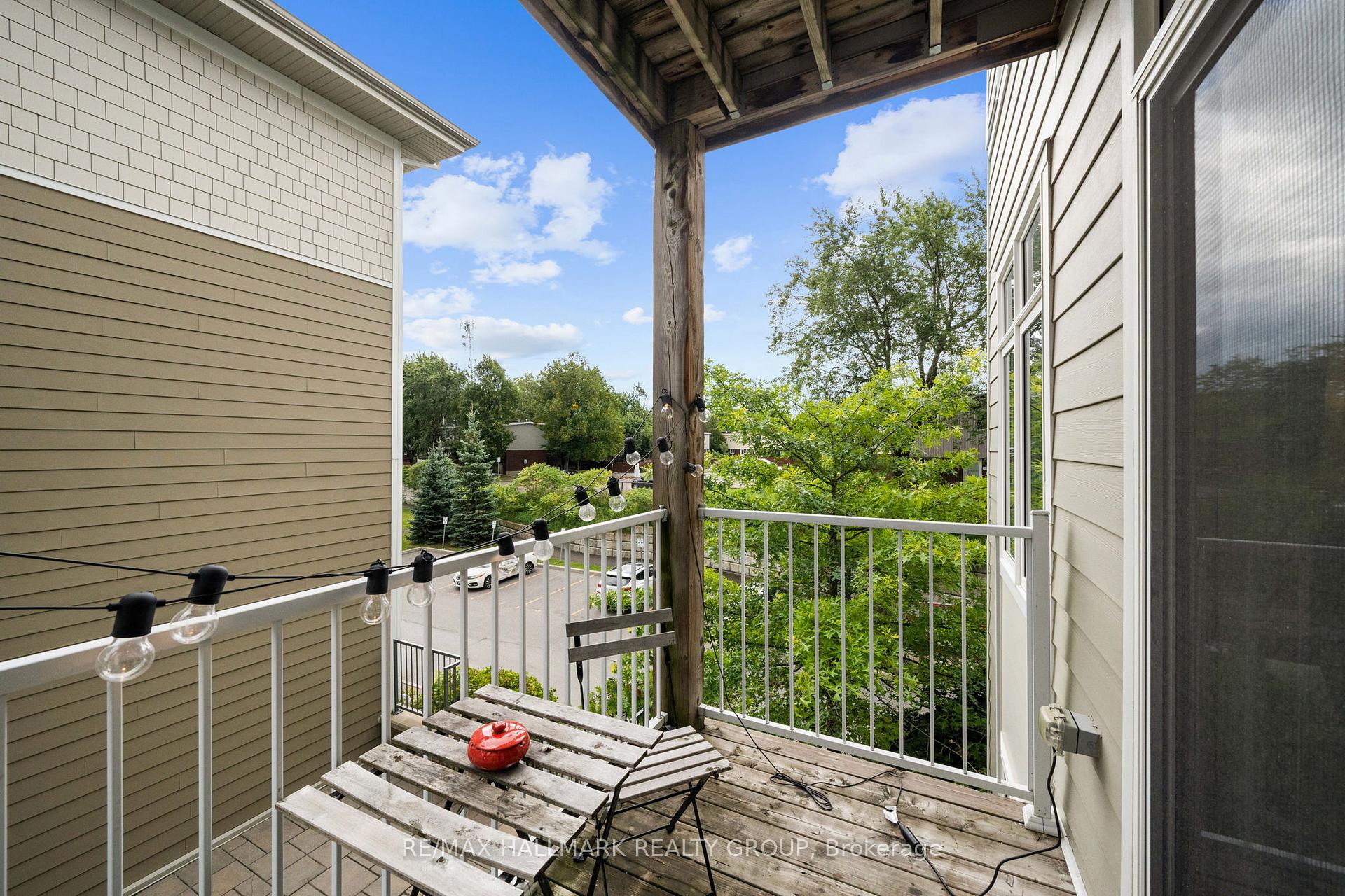 Photo 25 of Unit F, 322 Everest Private, Ottawa, Elmvale Acres — HOMEH