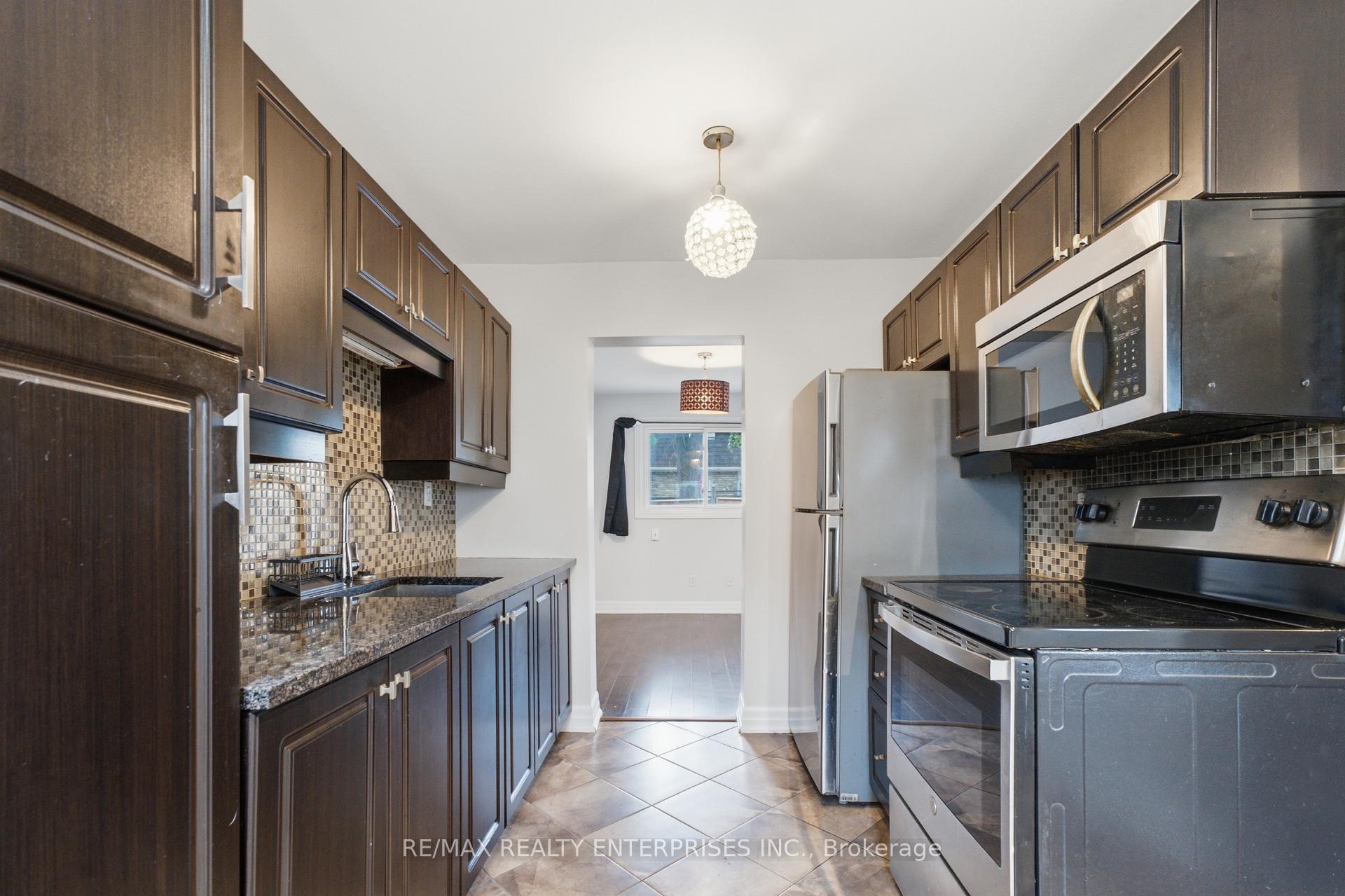 Photo 6 of Unit 68, 93 Hansen Road, Brampton, Madoc — HOMEH