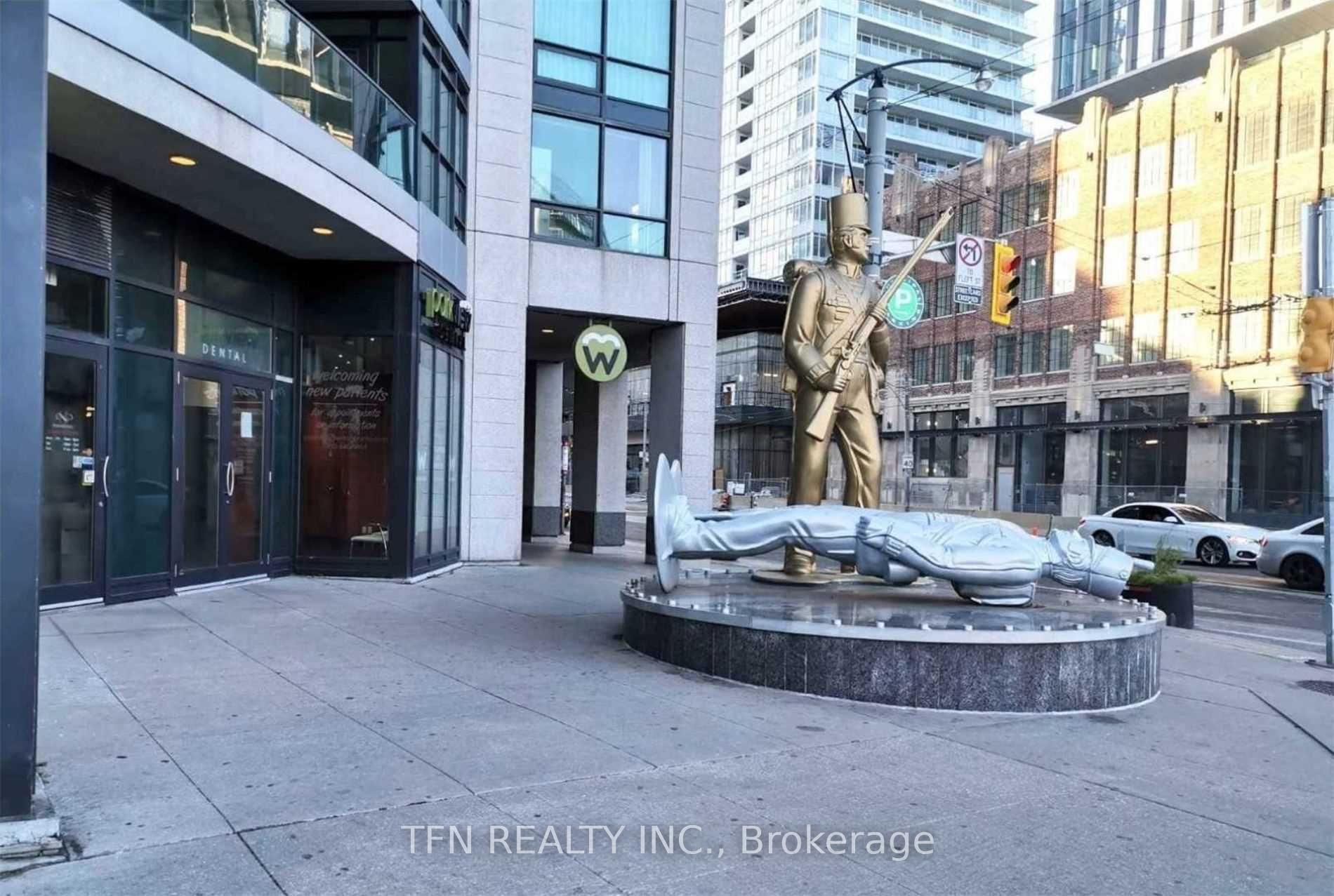 Photo 7 of Unit 2906, 600 Fleet Street, Toronto, Niagara — HOMEH