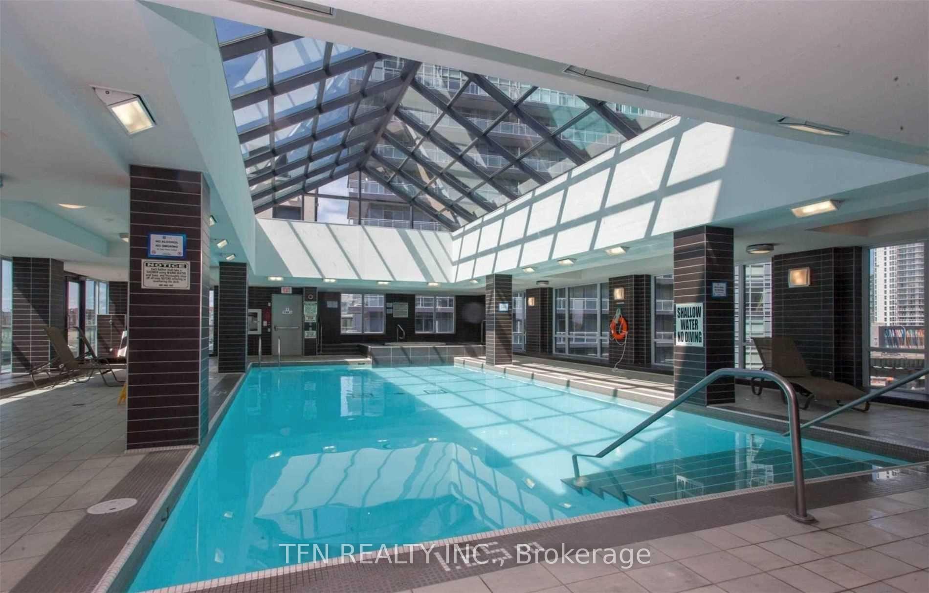 Photo 9 of Unit 2906, 600 Fleet Street, Toronto, Niagara — HOMEH