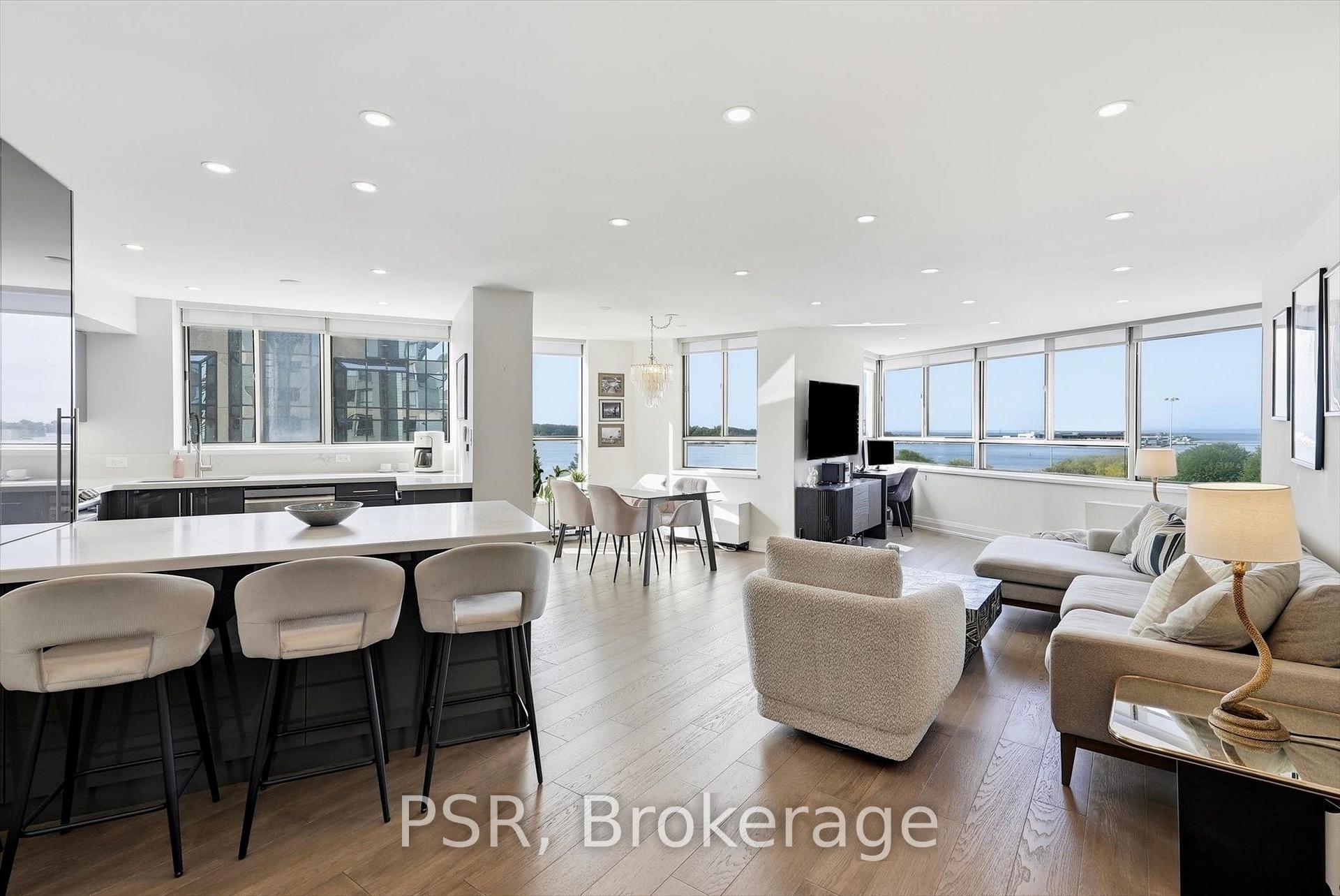 Photo 5 of Unit 702, 270 Queens Quay W, Toronto, Waterfront Communities — HOMEH
