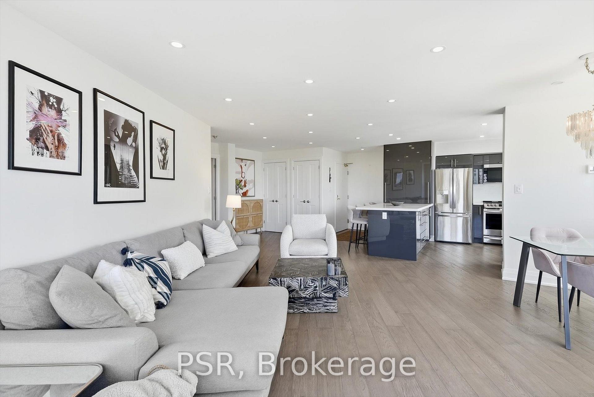 Photo 10 of Unit 702, 270 Queens Quay W, Toronto, Waterfront Communities — HOMEH