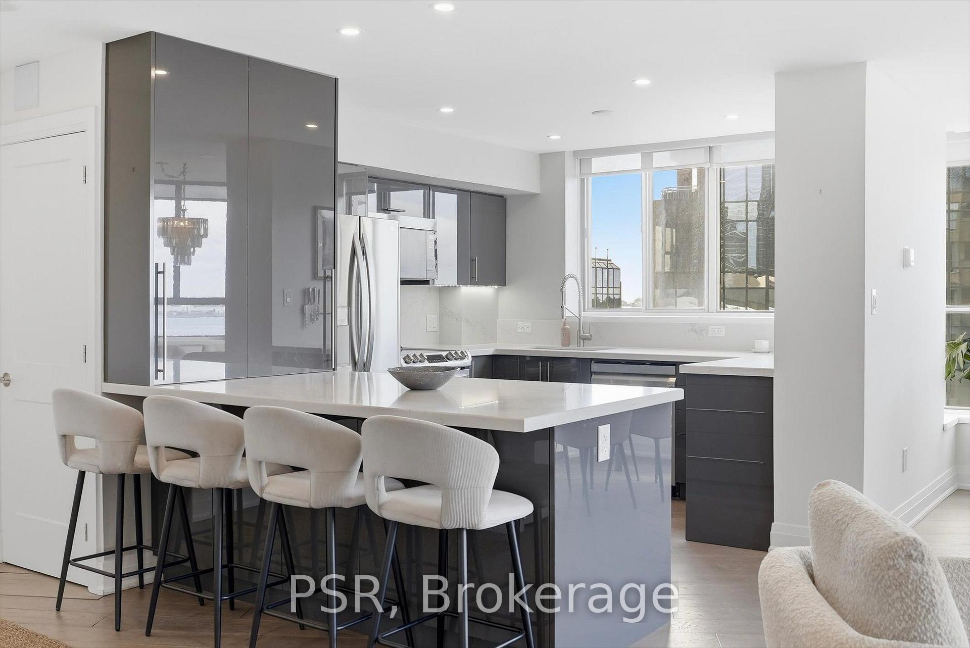 Photo 15 of Unit 702, 270 Queens Quay W, Toronto, Waterfront Communities — HOMEH