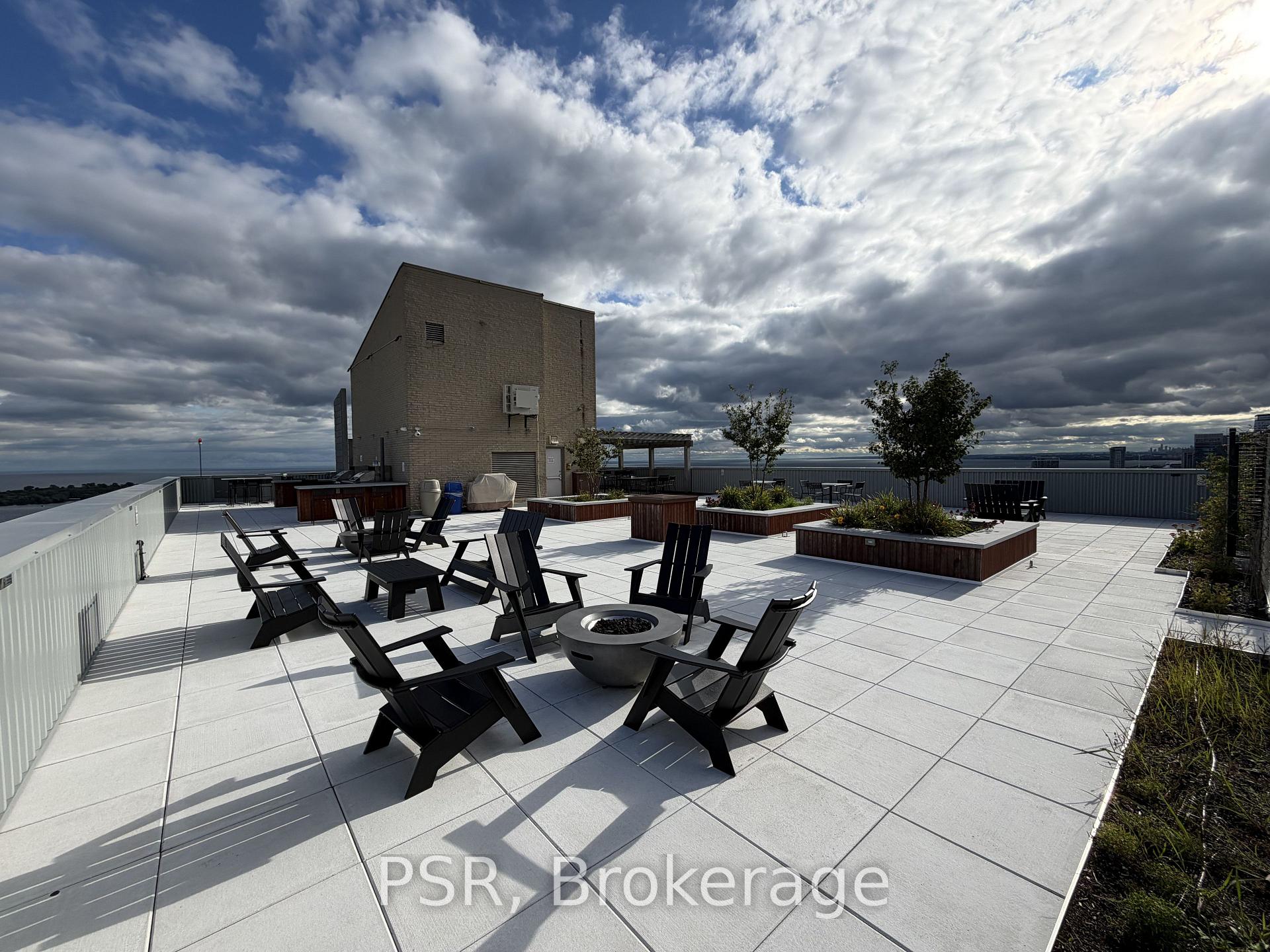 Photo 35 of Unit 702, 270 Queens Quay W, Toronto, Waterfront Communities — HOMEH