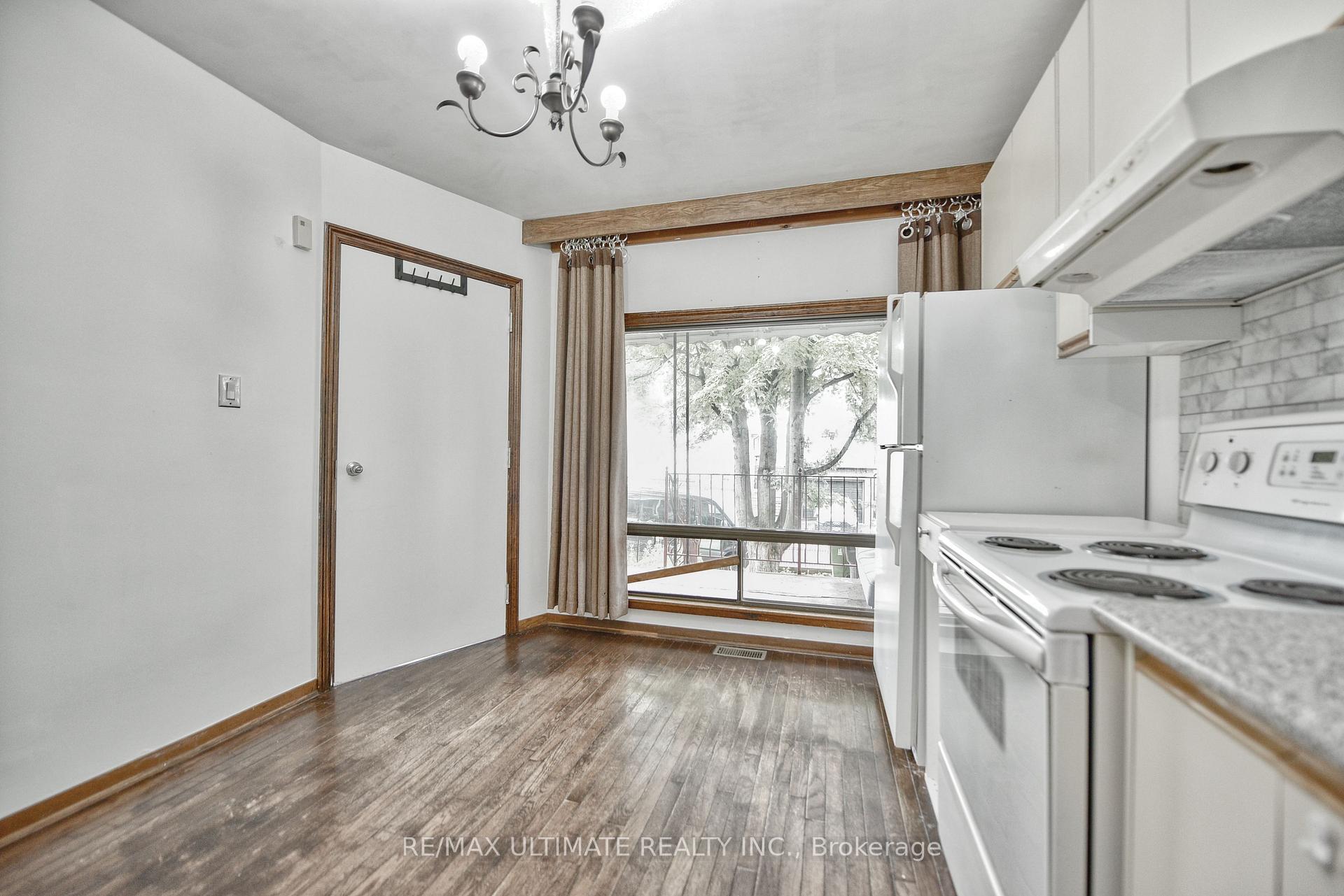 Photo 12 of 8 Corby Avenue, Toronto, Caledonia-Fairbank — HOMEH