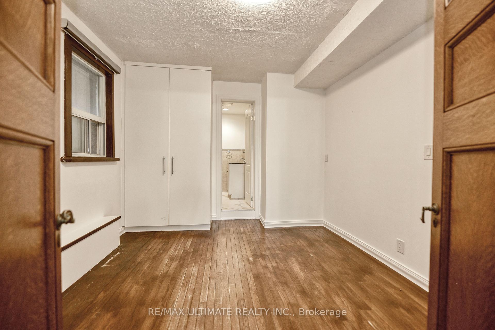 Photo 7 of 8 Corby Avenue, Toronto, Caledonia-Fairbank — HOMEH