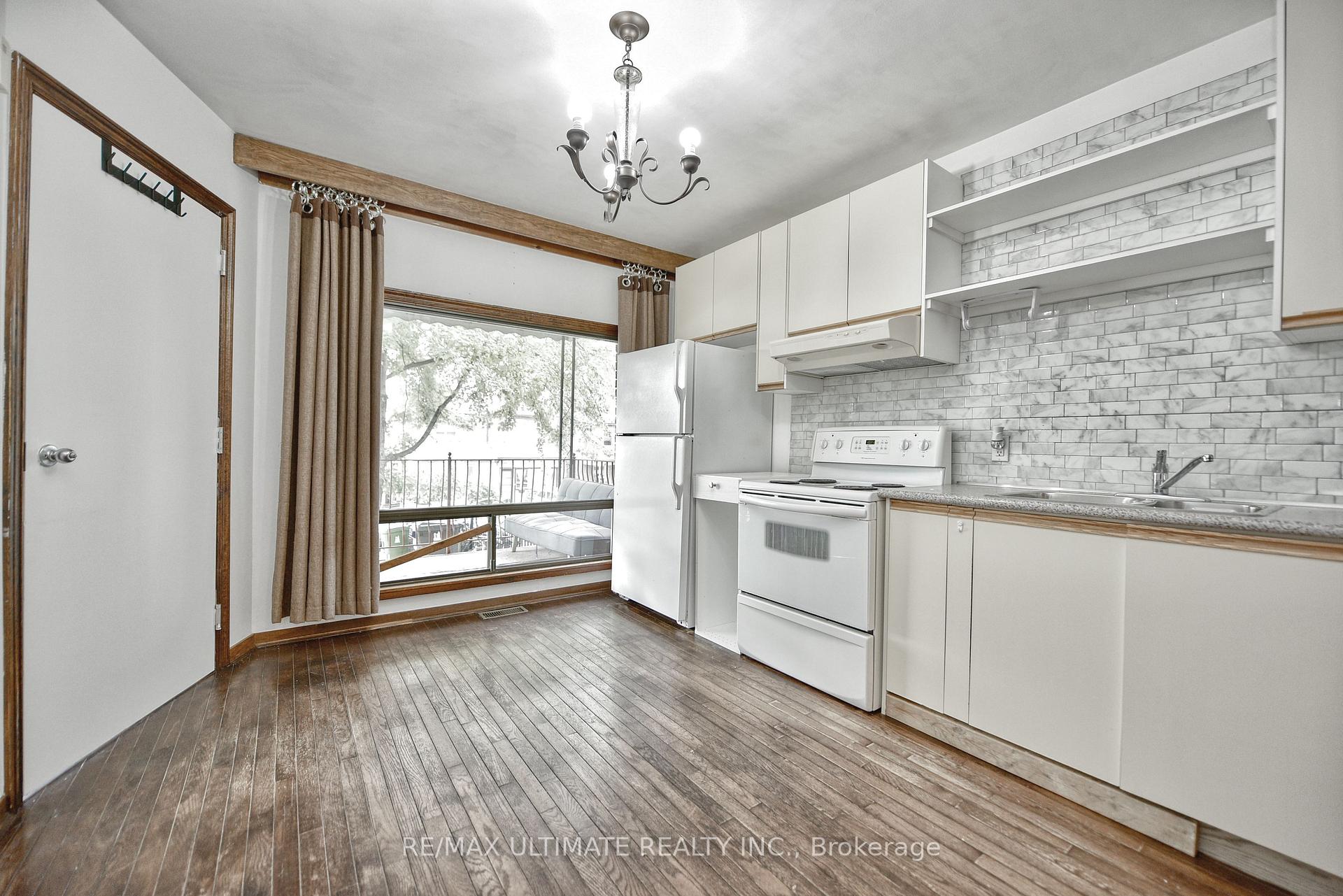 Photo 9 of 8 Corby Avenue, Toronto, Caledonia-Fairbank — HOMEH