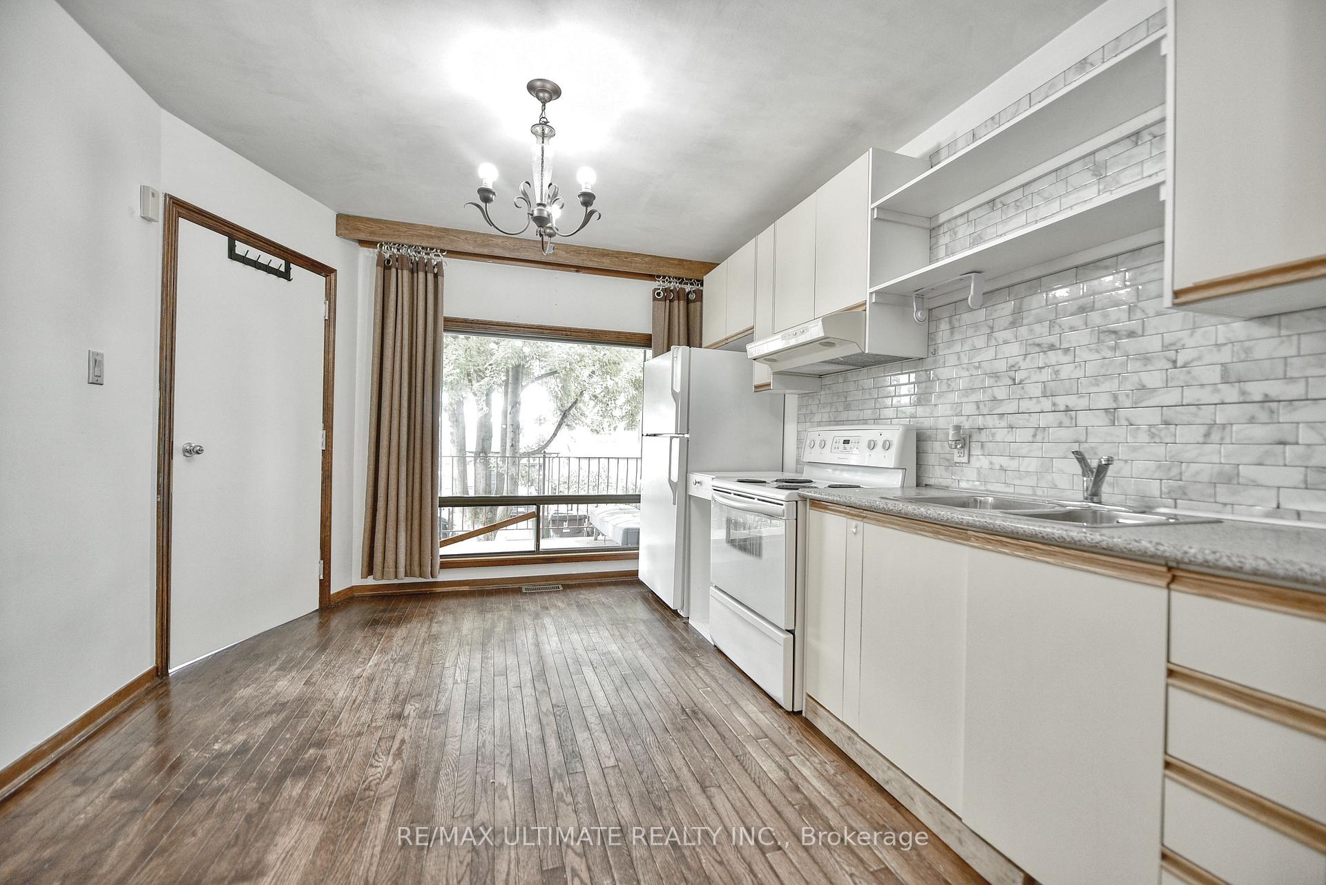 Photo 8 of 8 Corby Avenue, Toronto, Caledonia-Fairbank — HOMEH