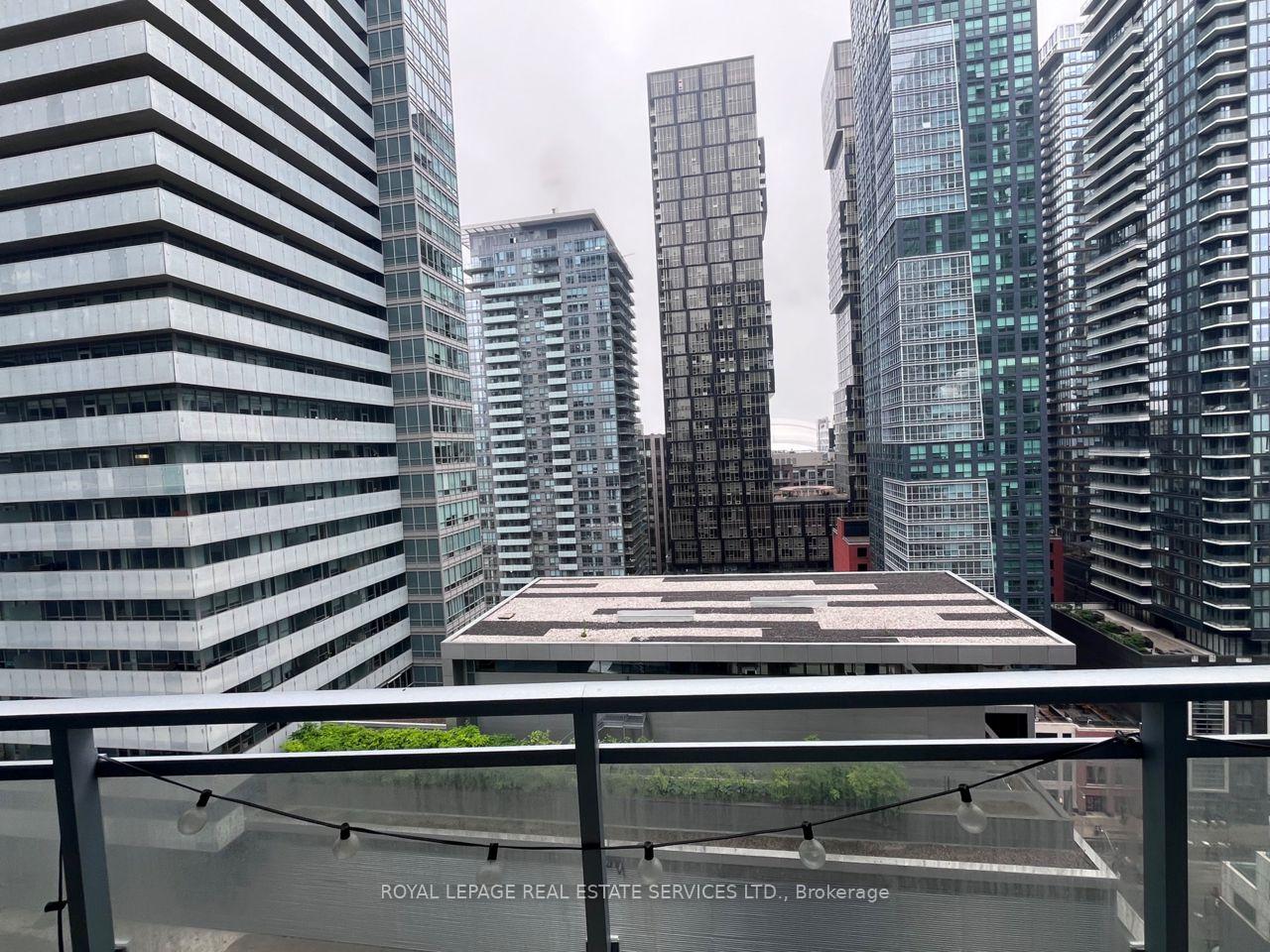 Photo 12 of Unit 1610, 21 Widmer Street, Toronto, Waterfront Communities — HOMEH