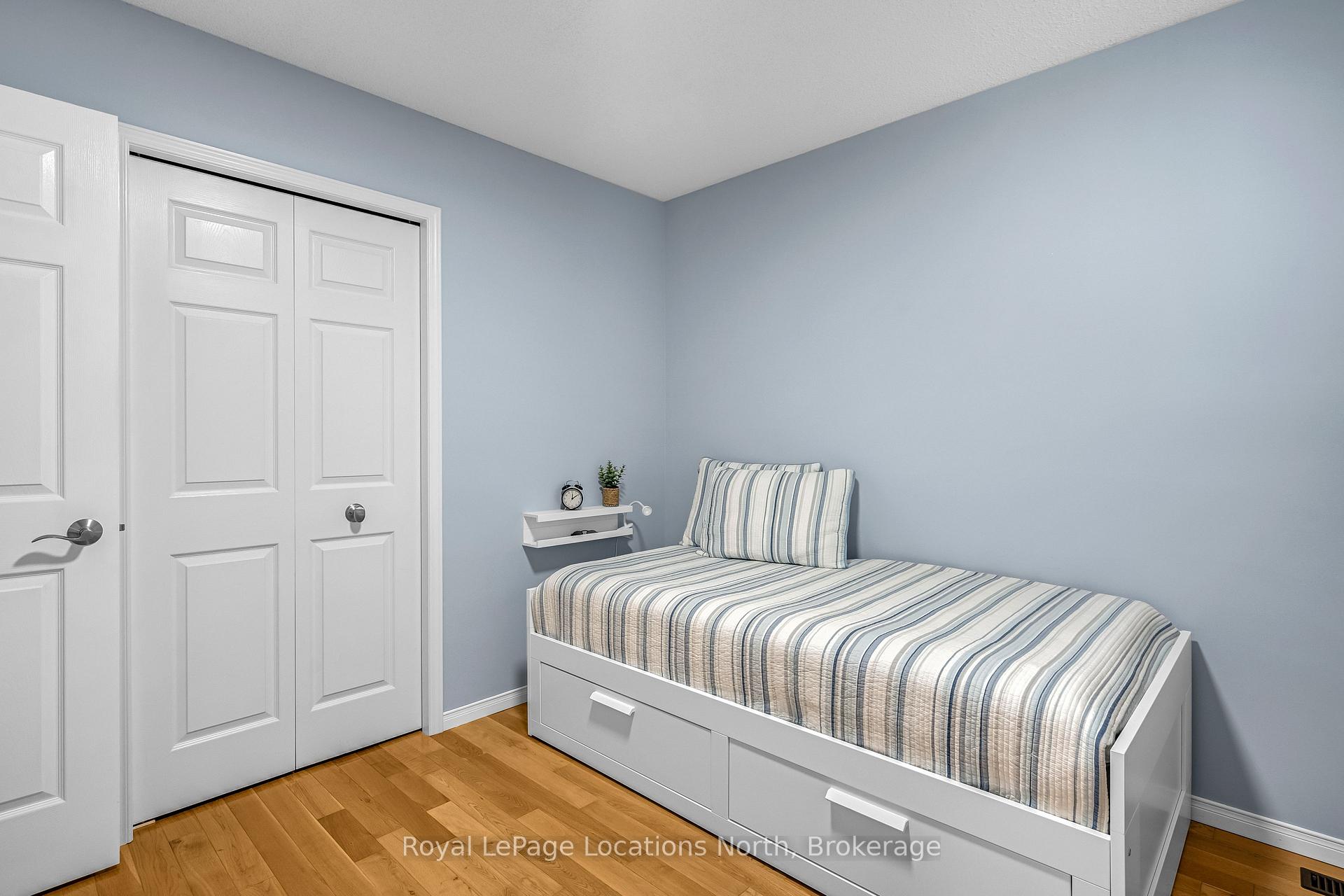 Photo 21 of 846 Railton Avenue, London, East I — HOMEH