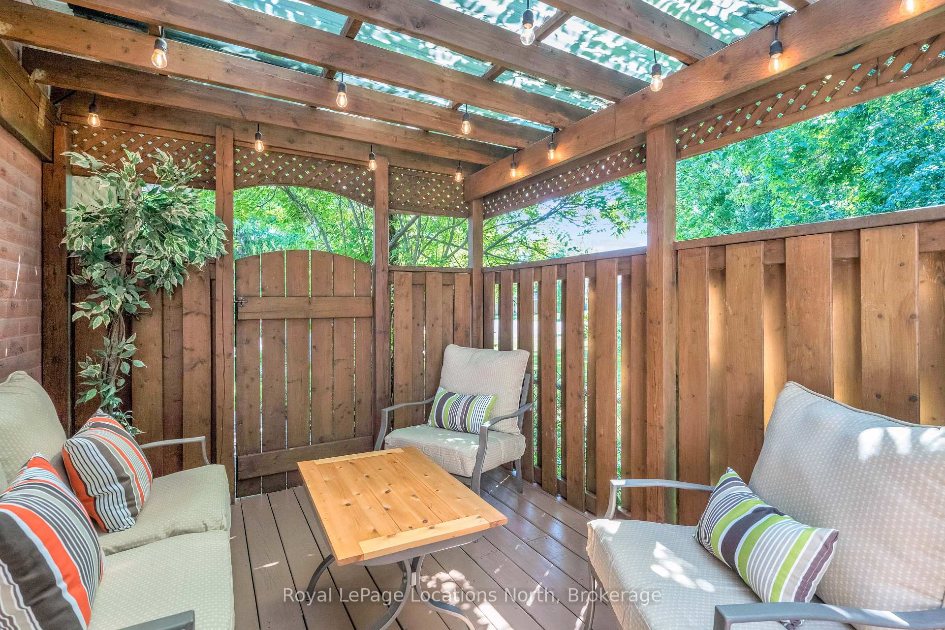 Photo 34 of 846 Railton Avenue, London, East I — HOMEH