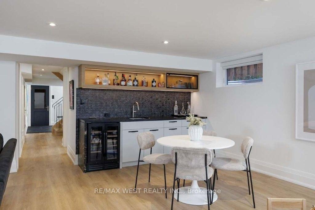 Photo 39 of 64 Thompson Avenue, Etobicoke, Stonegate-Queensway — HOMEH