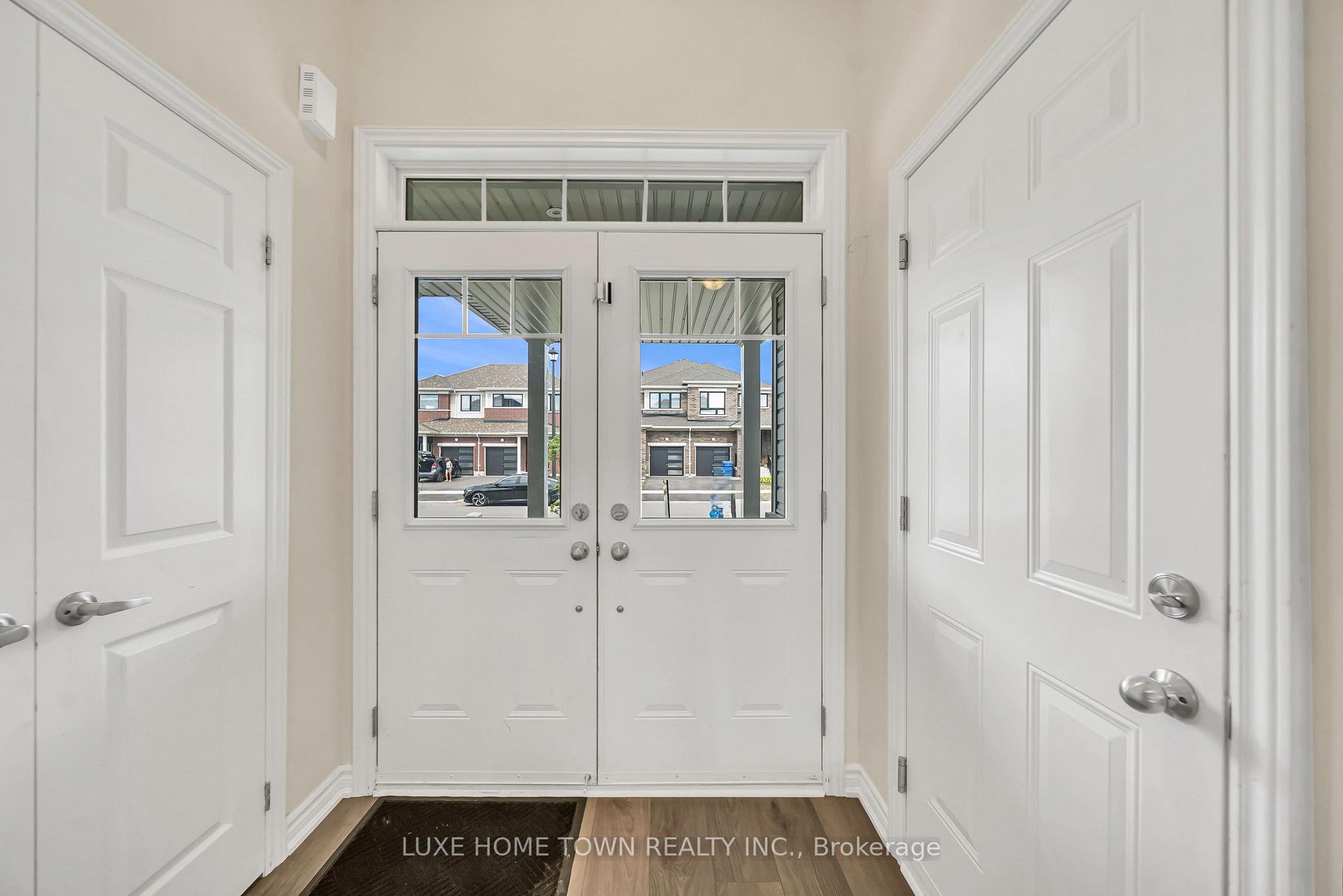Photo 7 of 82 Prest Way, Centre Wellington, Fergus — HOMEH